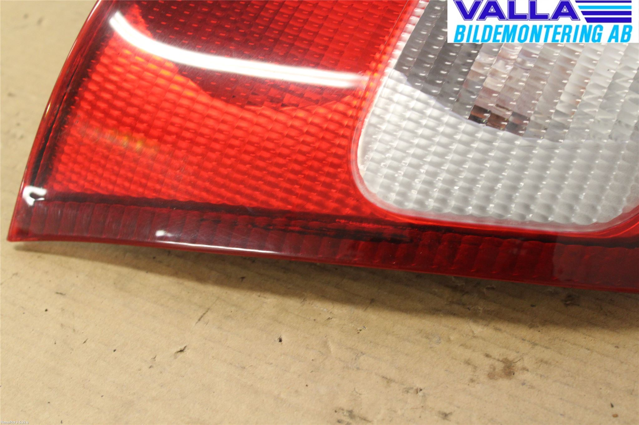 MG ZR Bakljus Höger