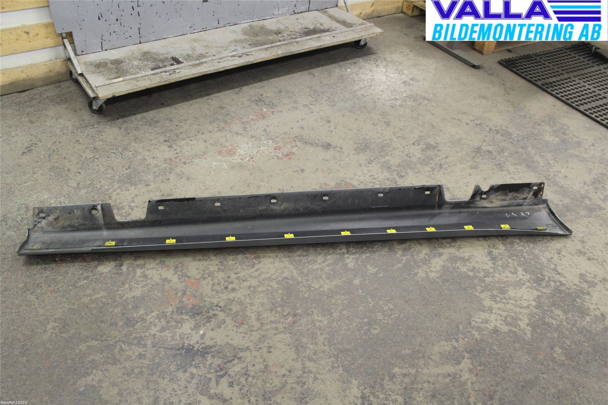 BMW 3 E90/91 SED/TOU 05-12 Sidokjol Vä