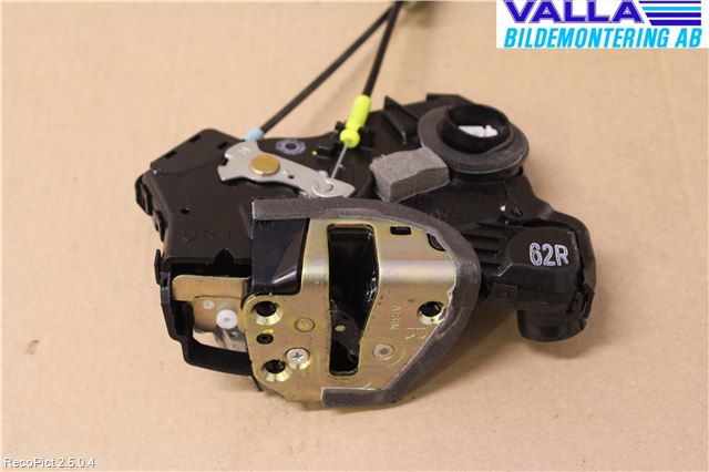 Toyota COROLLA 02-07 Låskista-Dörrlås