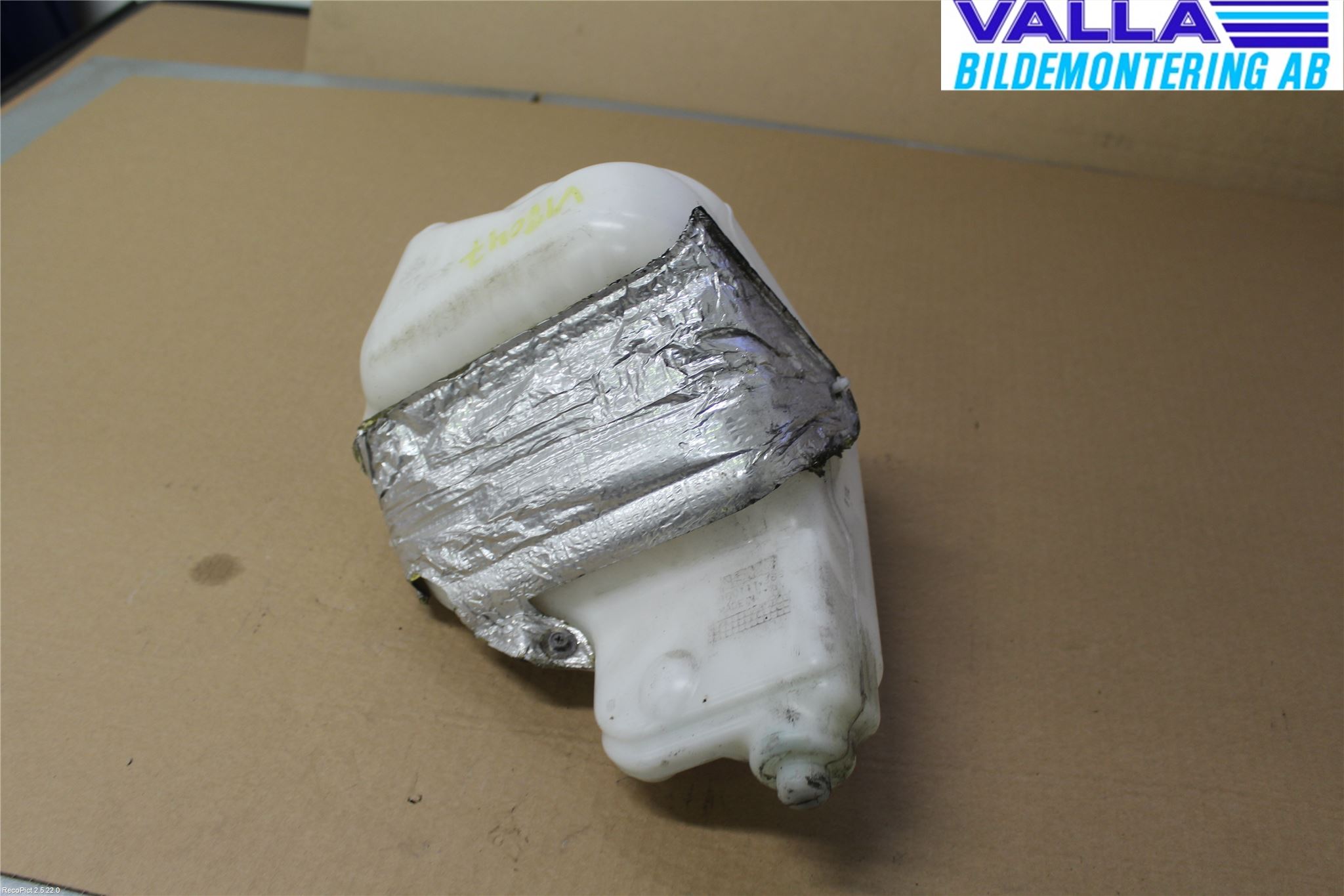 Mazda MX-5 II MIATA  98-05 Spolartank Vindruta