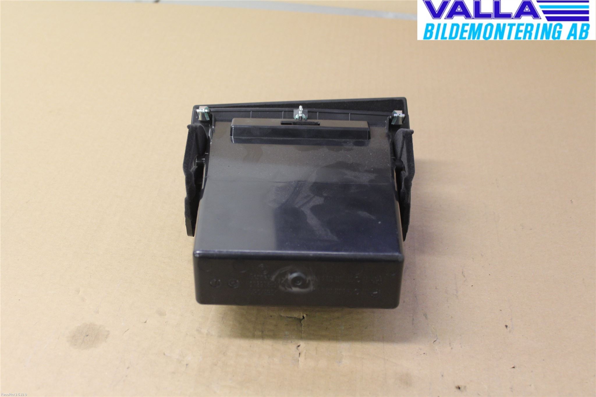 BMW 1 F20/F21 11-19 Instrumentbräda Förvaringsfack