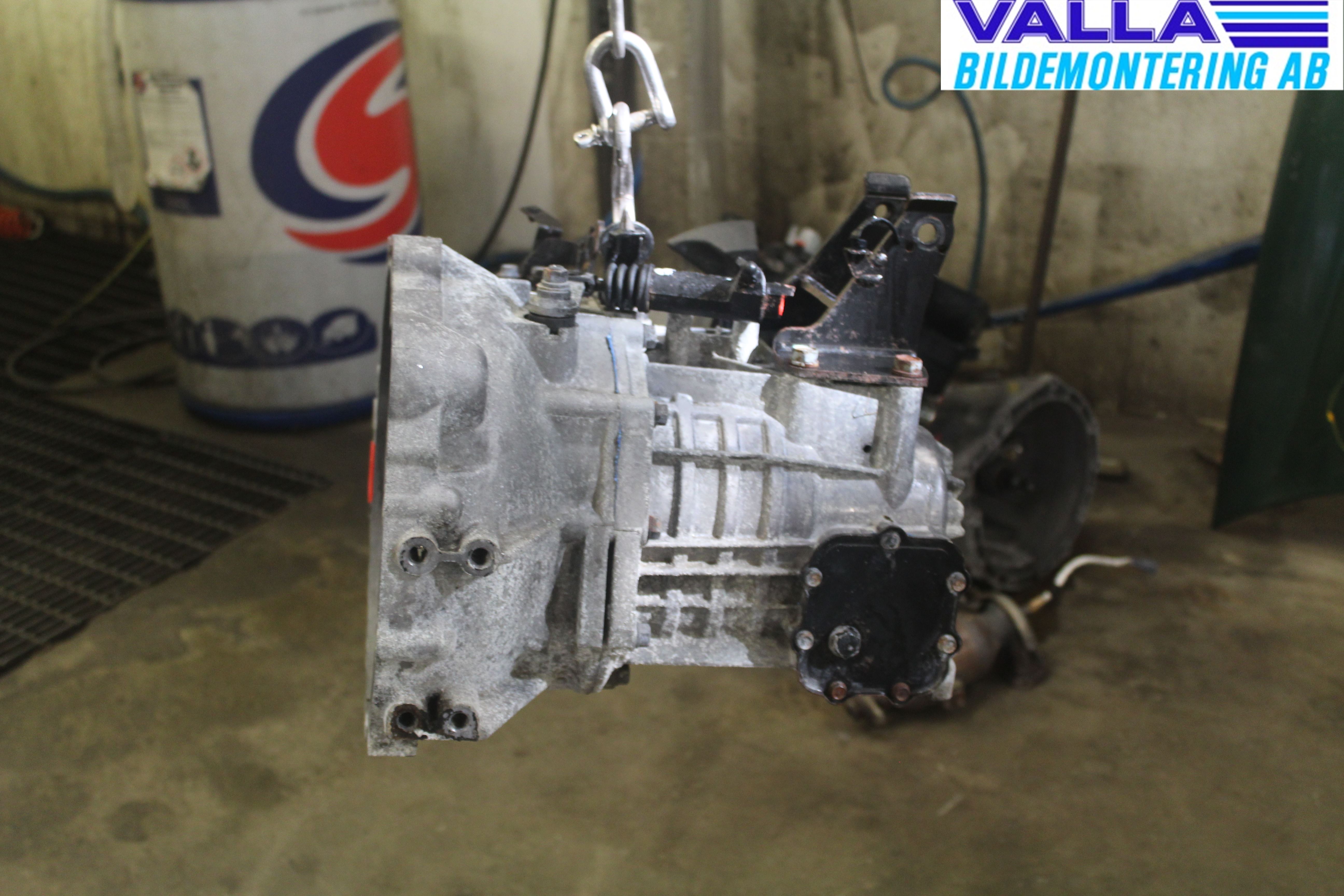 Kia CARENS I  03-06 Växellåda Man 5 Vxl