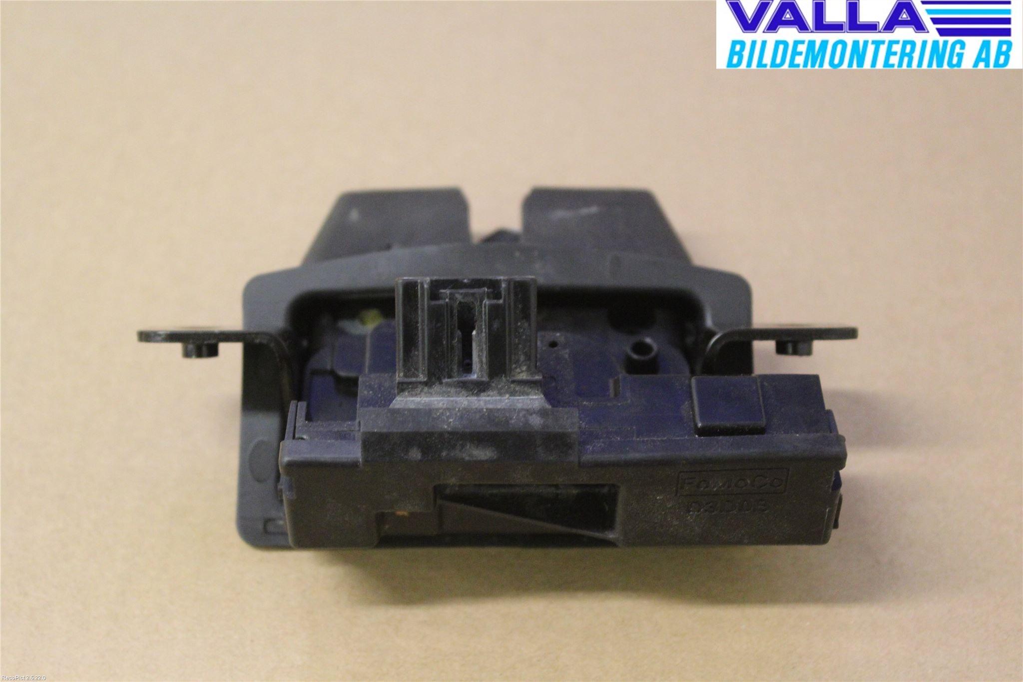 Ford FIESTA 09-12 Låskista Baklucka