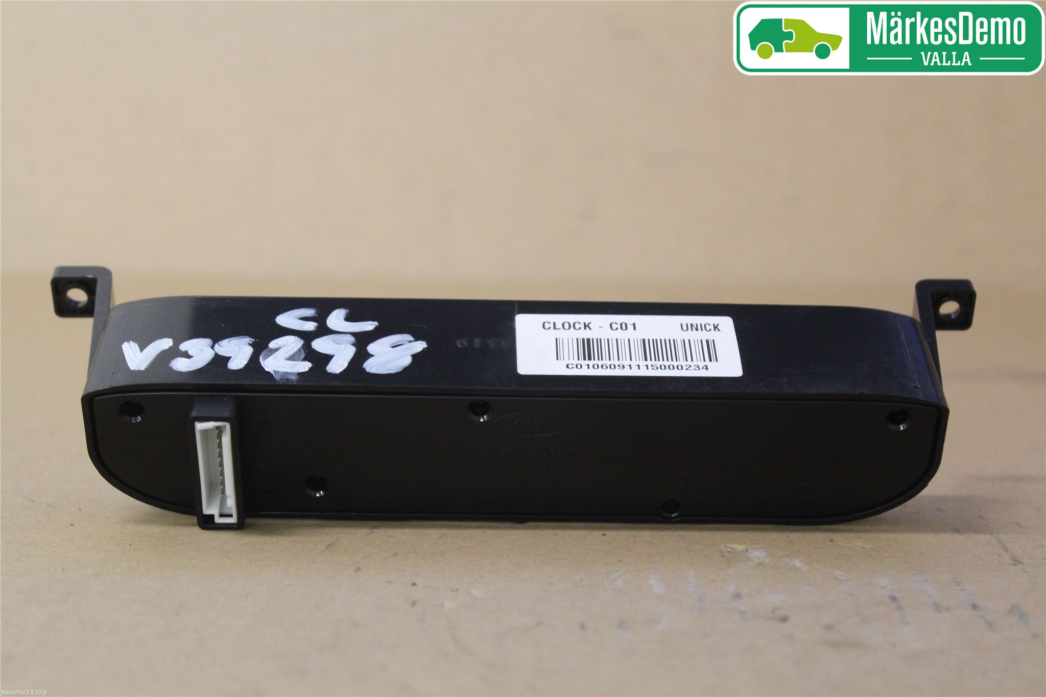 Kia CARENS I  03-06 Instrument Klocka