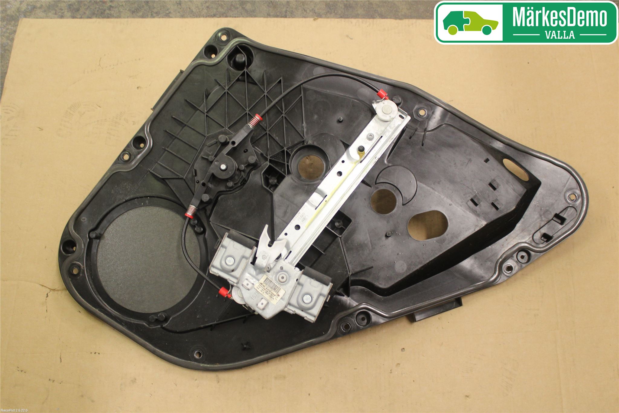 Ford FIESTA 09-12 Fönsterhissats Manuell