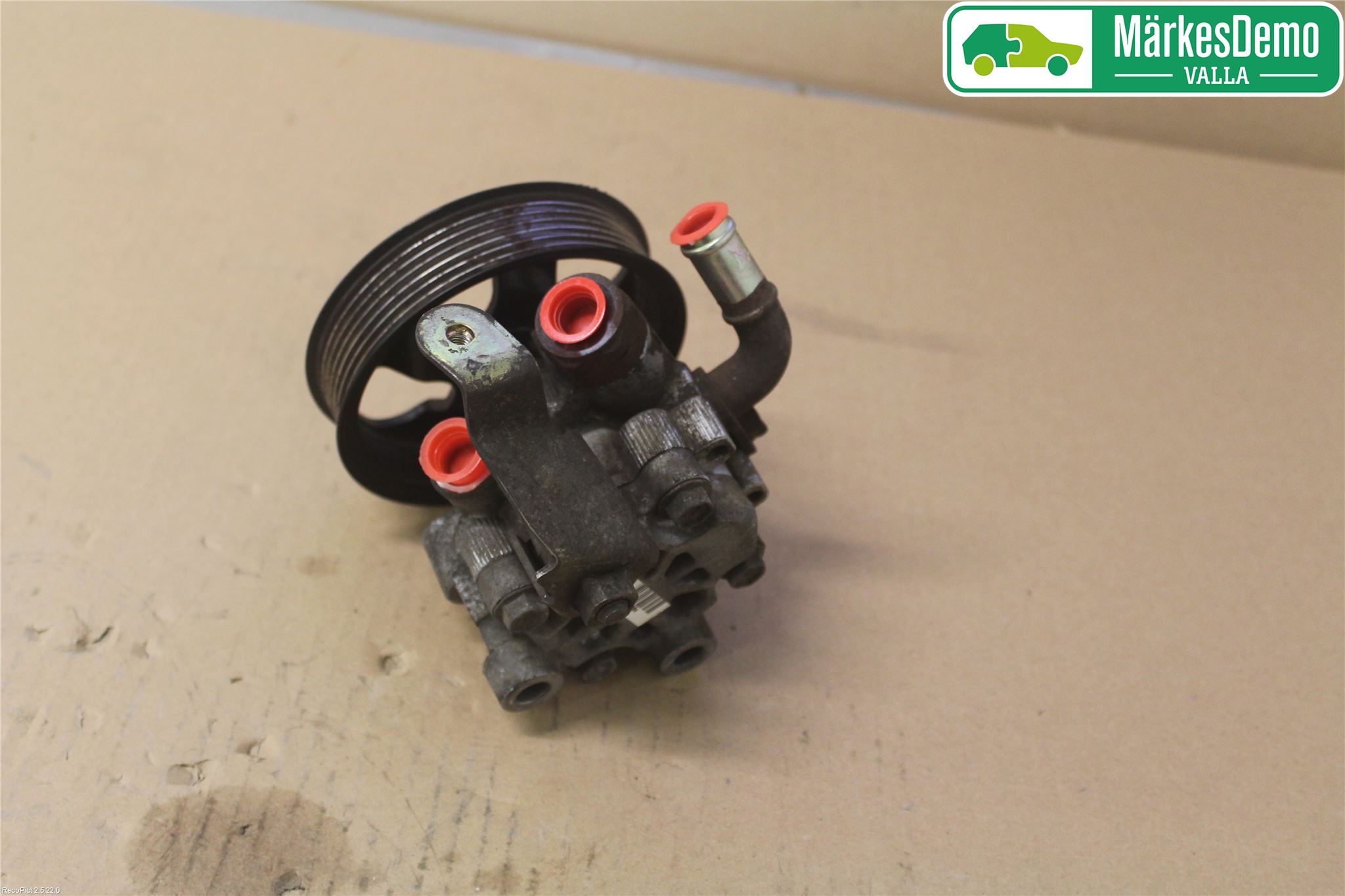 Toyota AVENSIS 03-06 Styrservopump