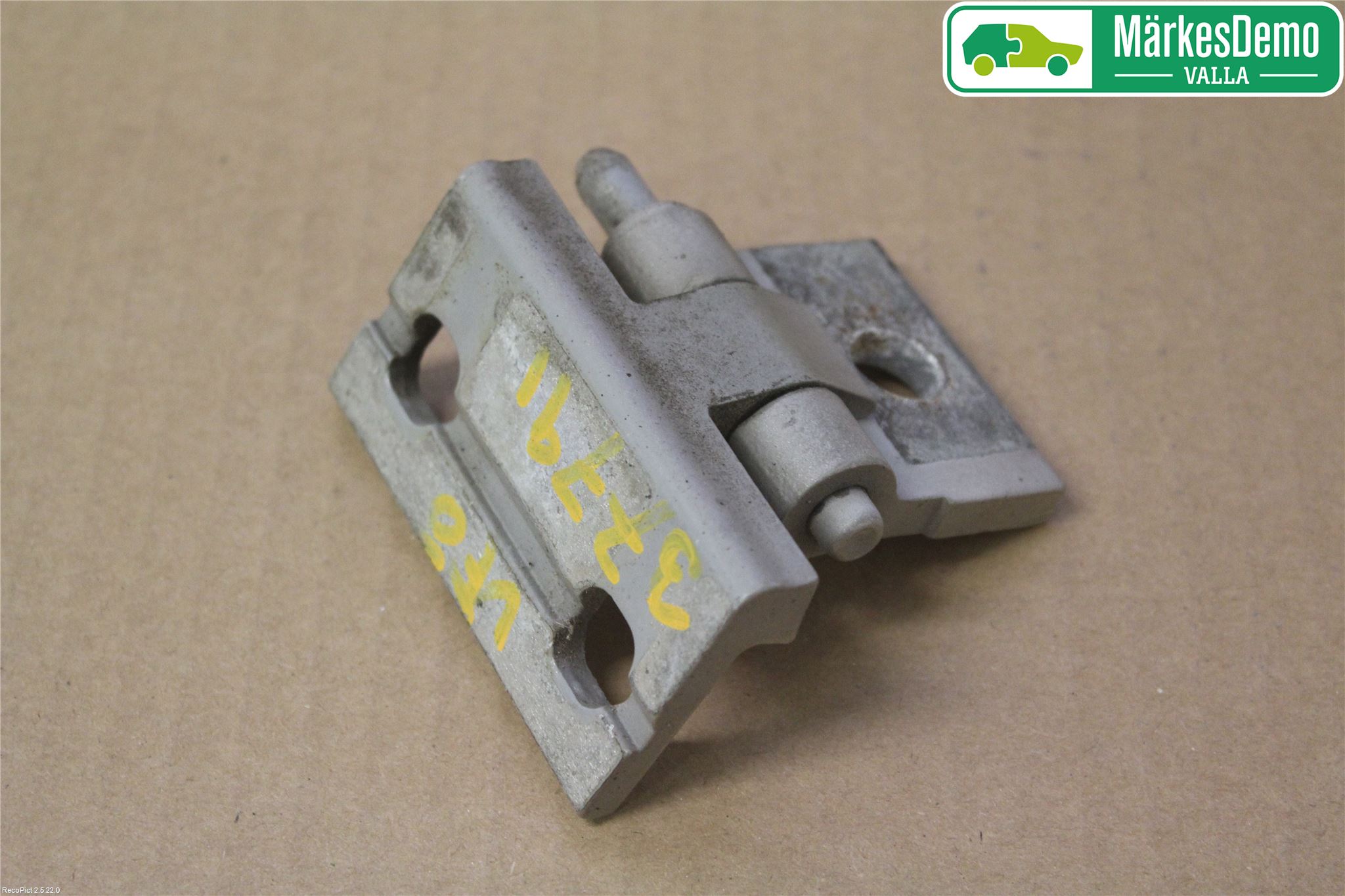 Volvo V70 05-08 Dörrgångjärn