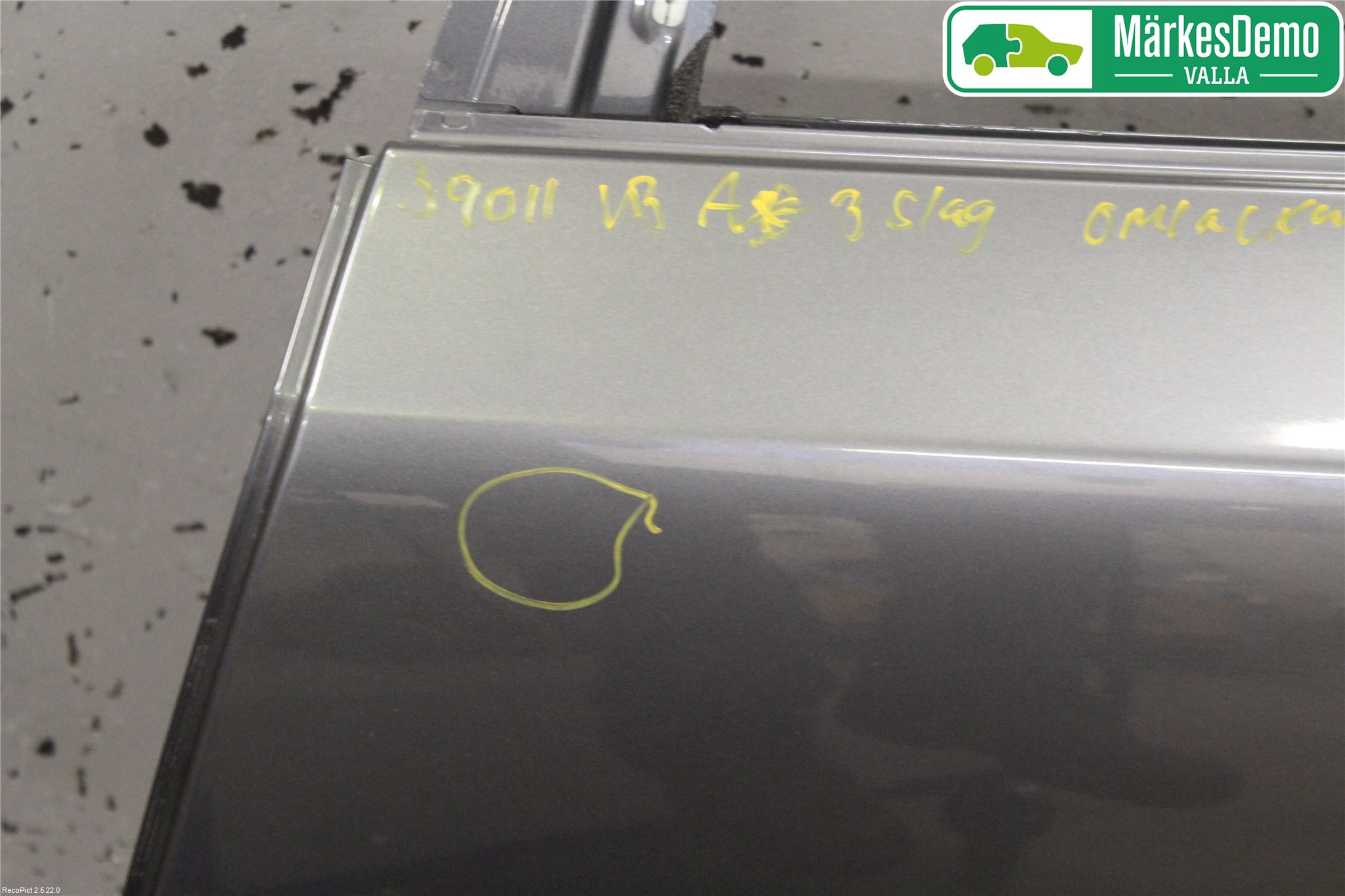 Volvo V40 12-19 Dörr Bak Vänster