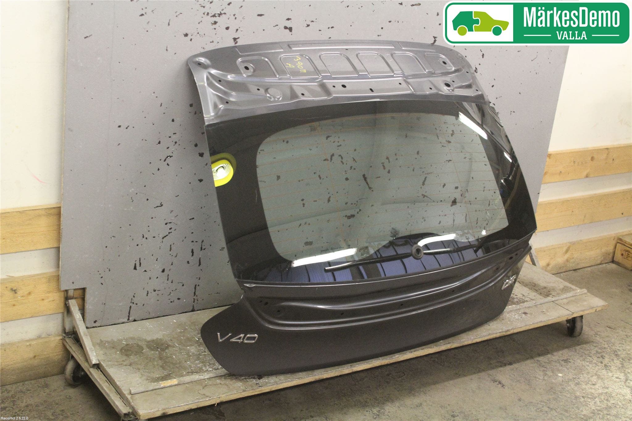 Volvo V40 12-19 Baklucka Kombi