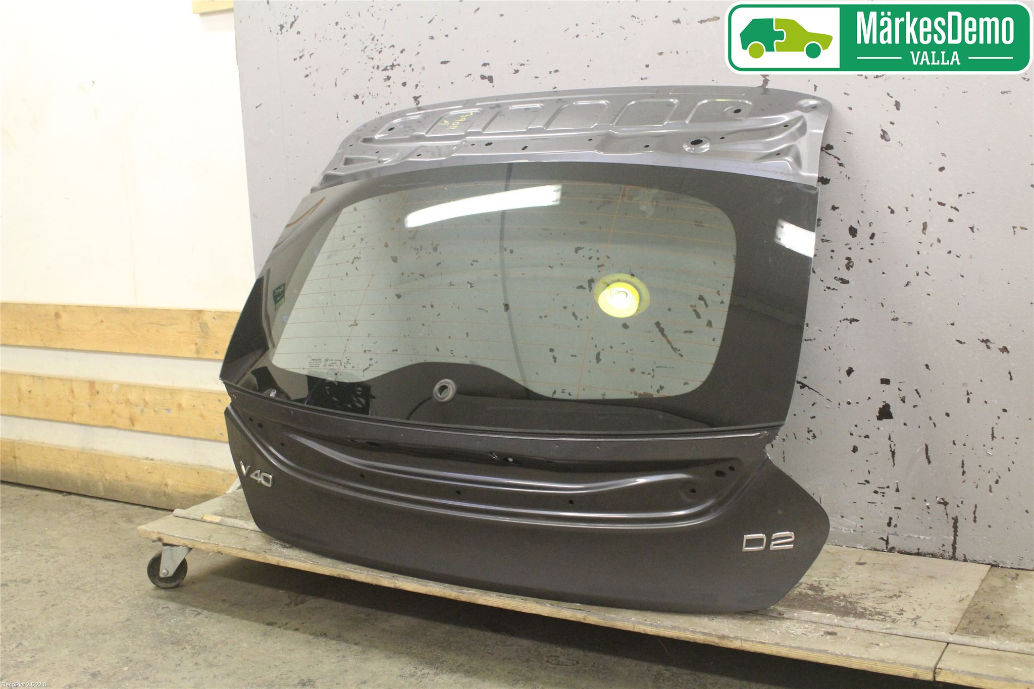 Volvo V40 12-19 Baklucka Kombi