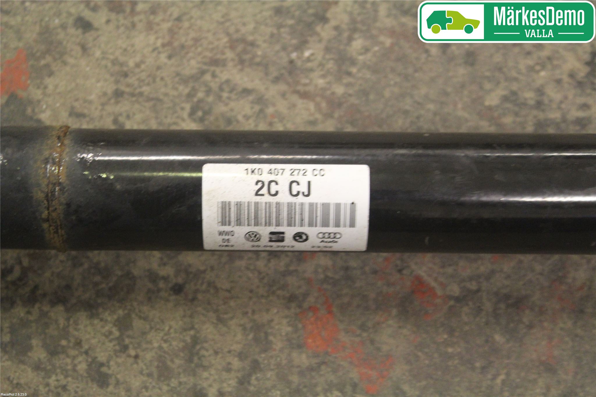 Volkswagen VW GOLF VI 09-13 Drivaxel Fram Höger