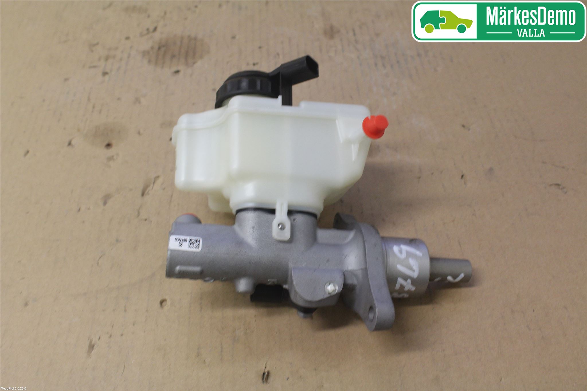 Volkswagen VW GOLF VI 09-13 Broms Huvudcylinder