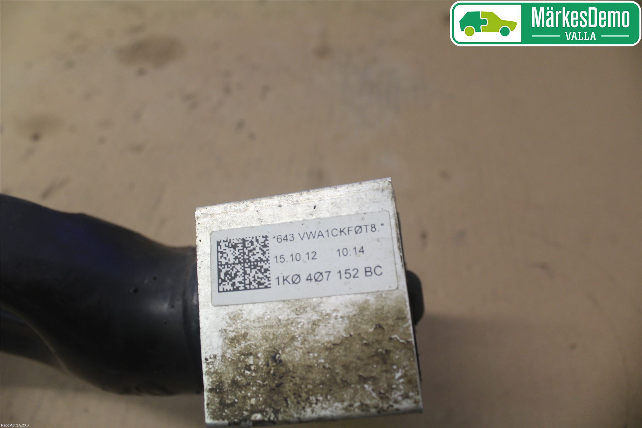 Volkswagen VW GOLF VI 09-13 Bärarm Fram Undre Hö