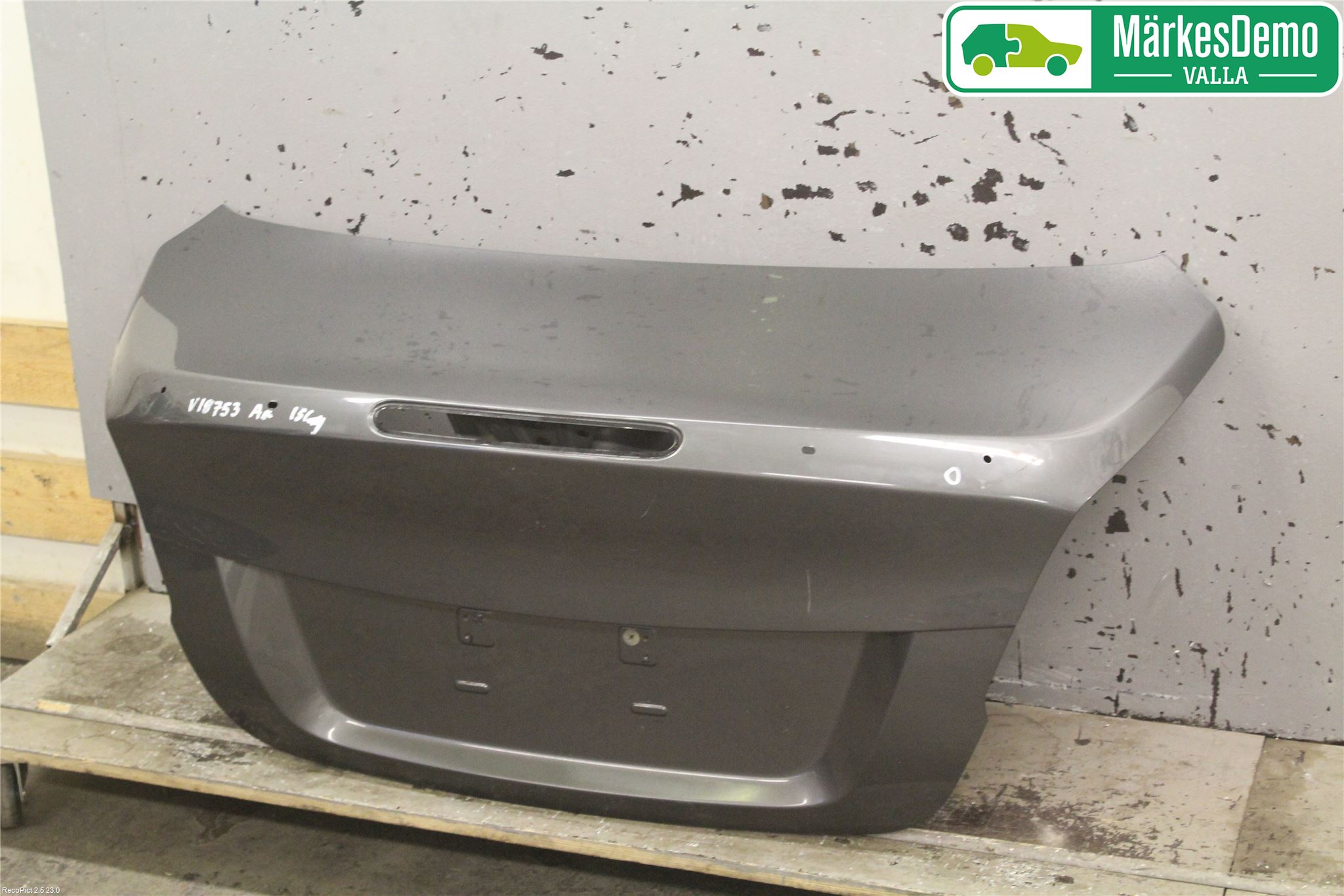 Suzuki KIZASHI Baklucka Cc-Kombi-Sedan