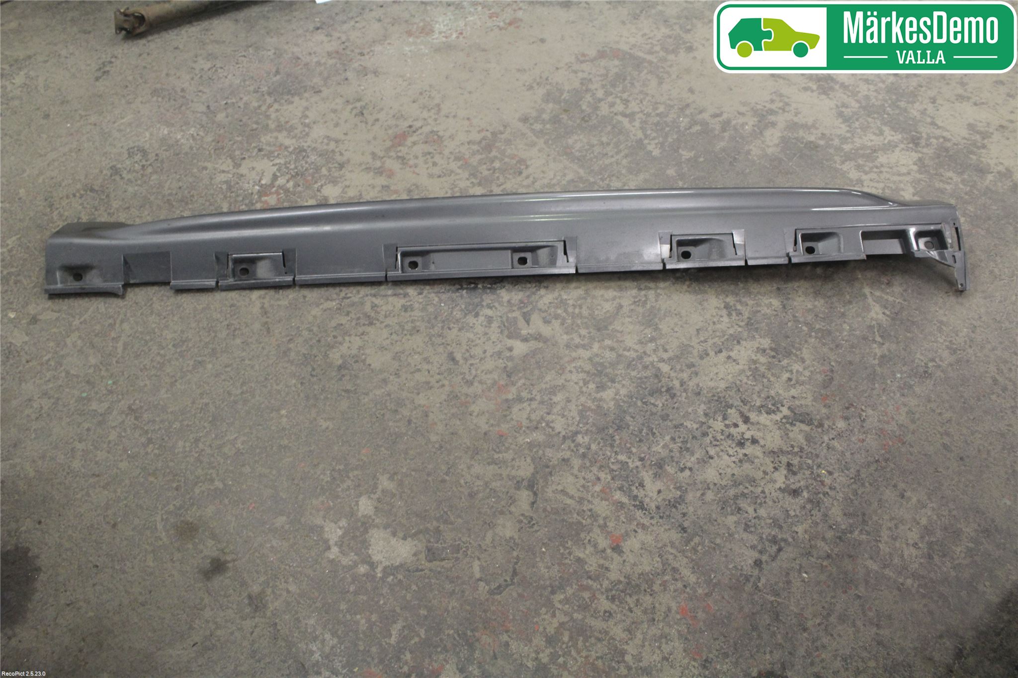 Suzuki KIZASHI Sidokjol Vä