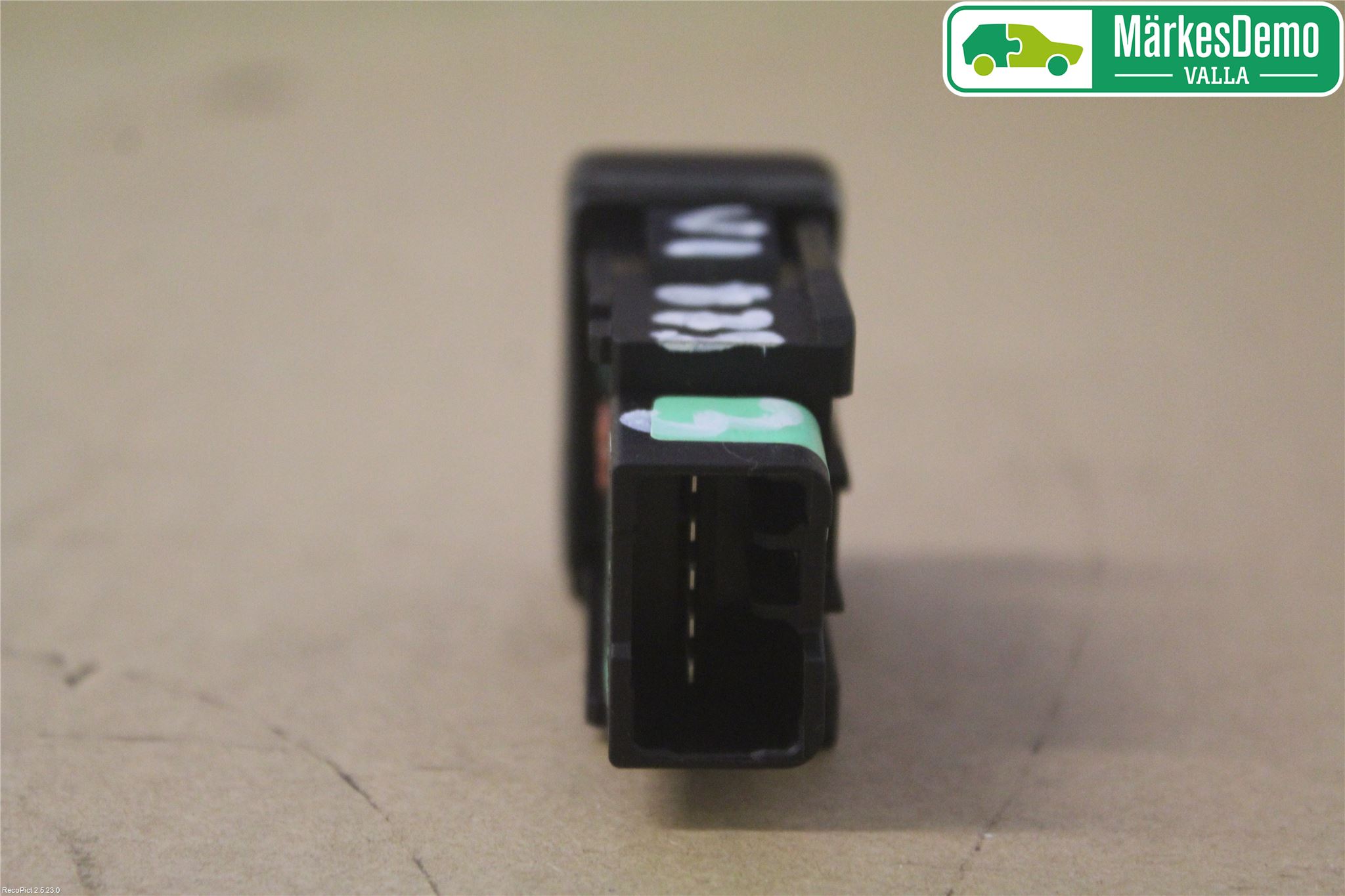 Suzuki KIZASHI Strömställare Ljus