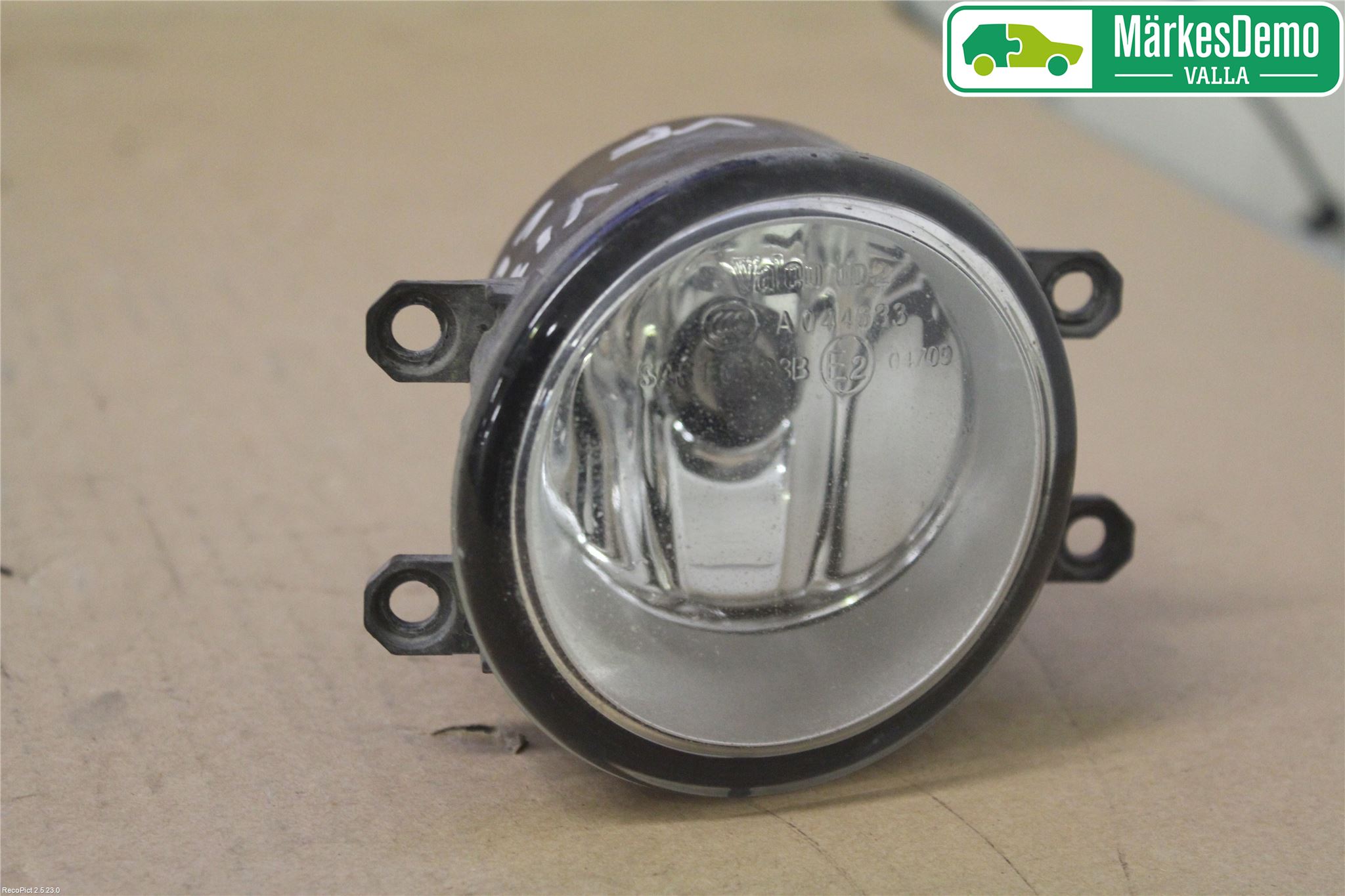 Suzuki KIZASHI Dimljus-Varselljus Fram