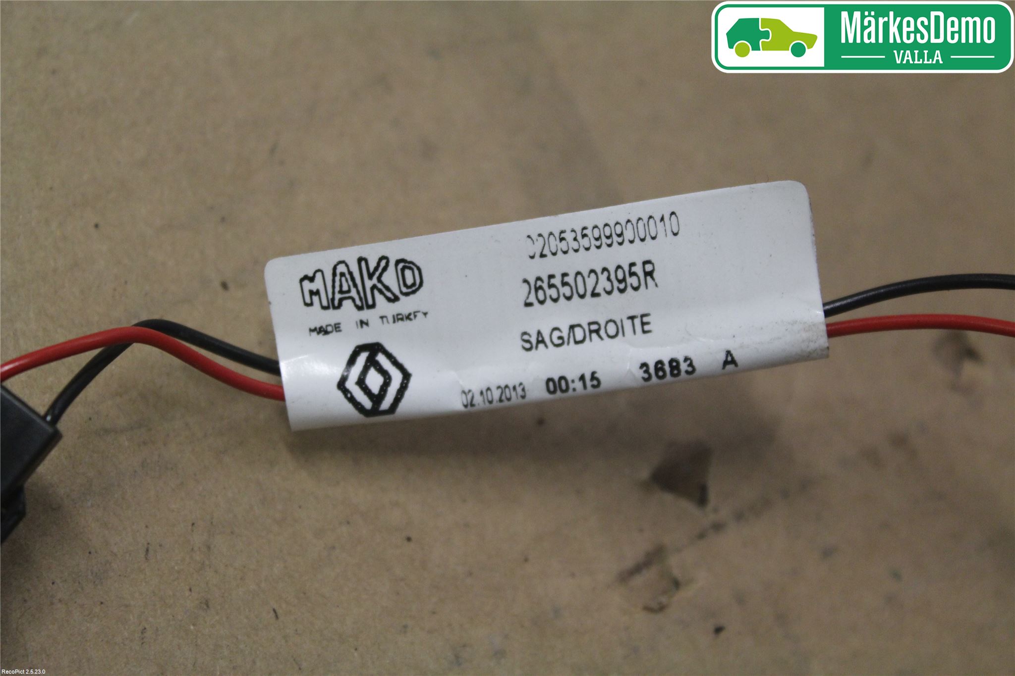 Renault CLIO IV 12-16 Bakljus Lucka Hö