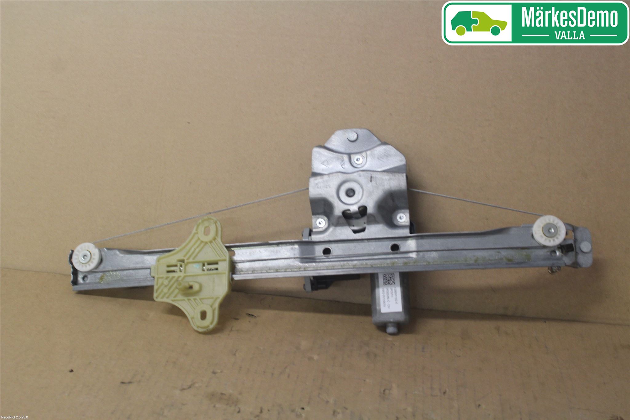 Renault CLIO IV 12-16 Fönsterhiss El Kompl