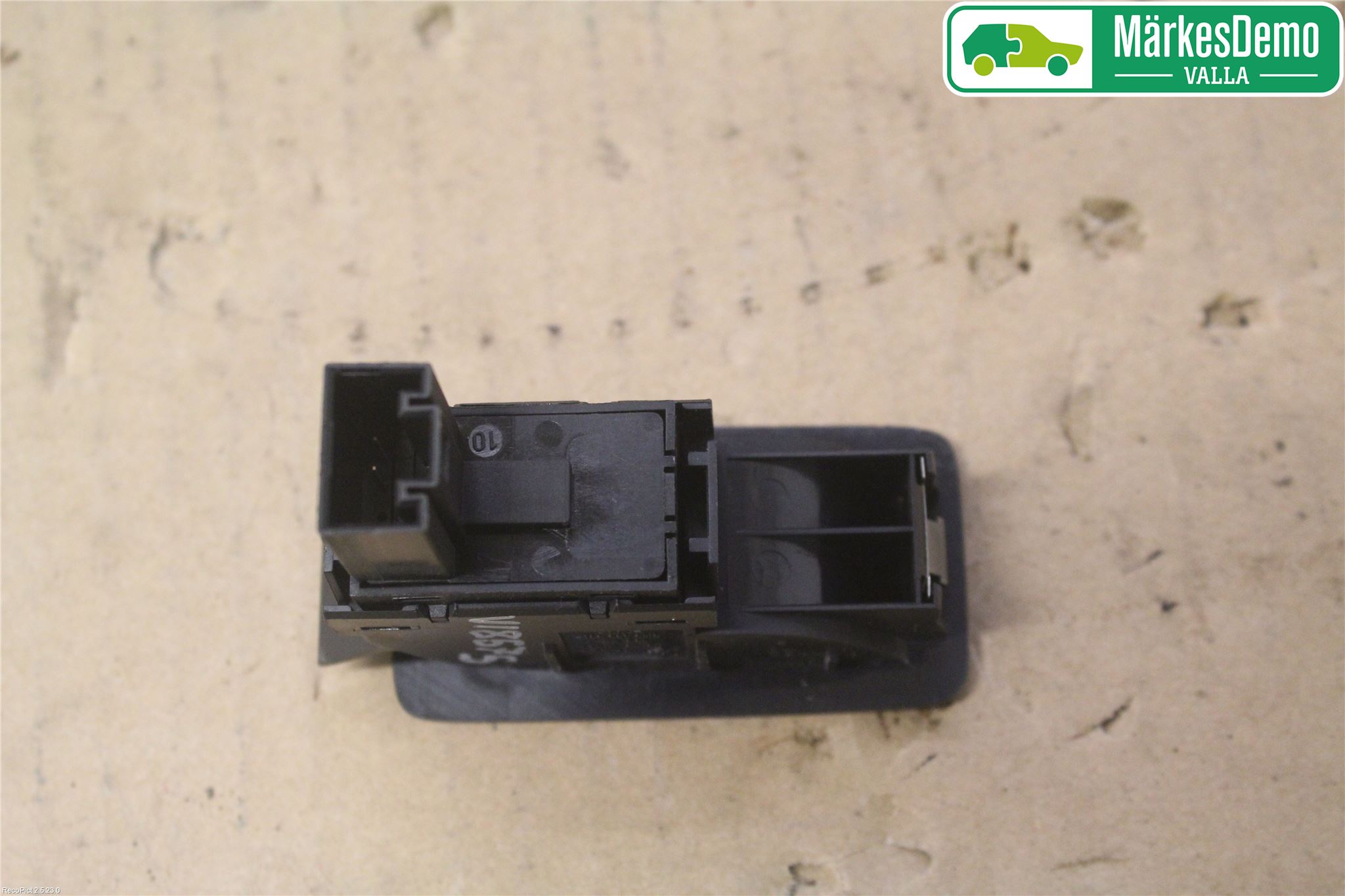 Volkswagen VW GOLF PLUS/CROSS GOLF 04-14 Strömställare Taklucka