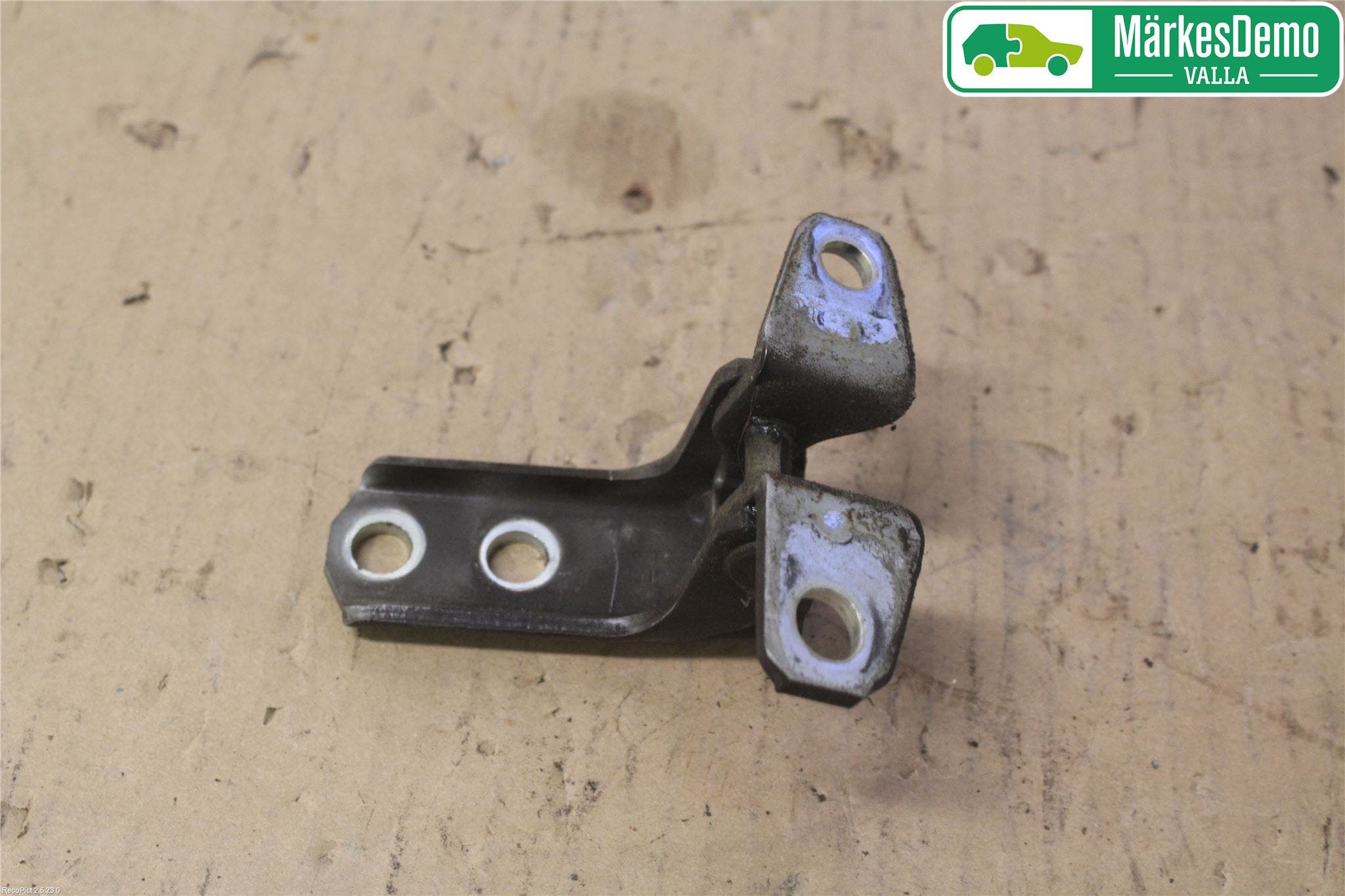 Mitsubishi OUTLANDER 07-12 Dörrgångjärn