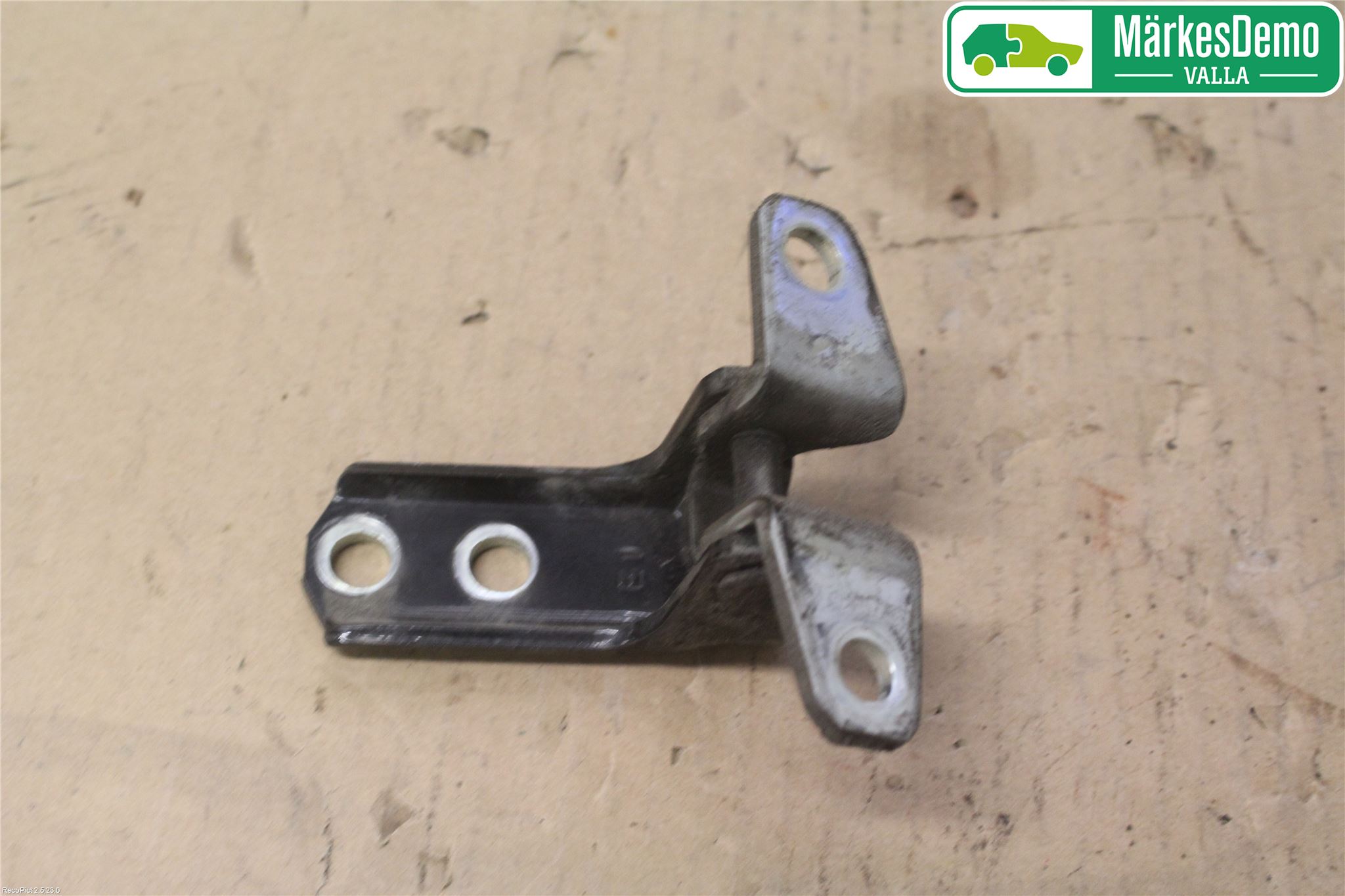 Mitsubishi OUTLANDER 07-12 Dörrgångjärn