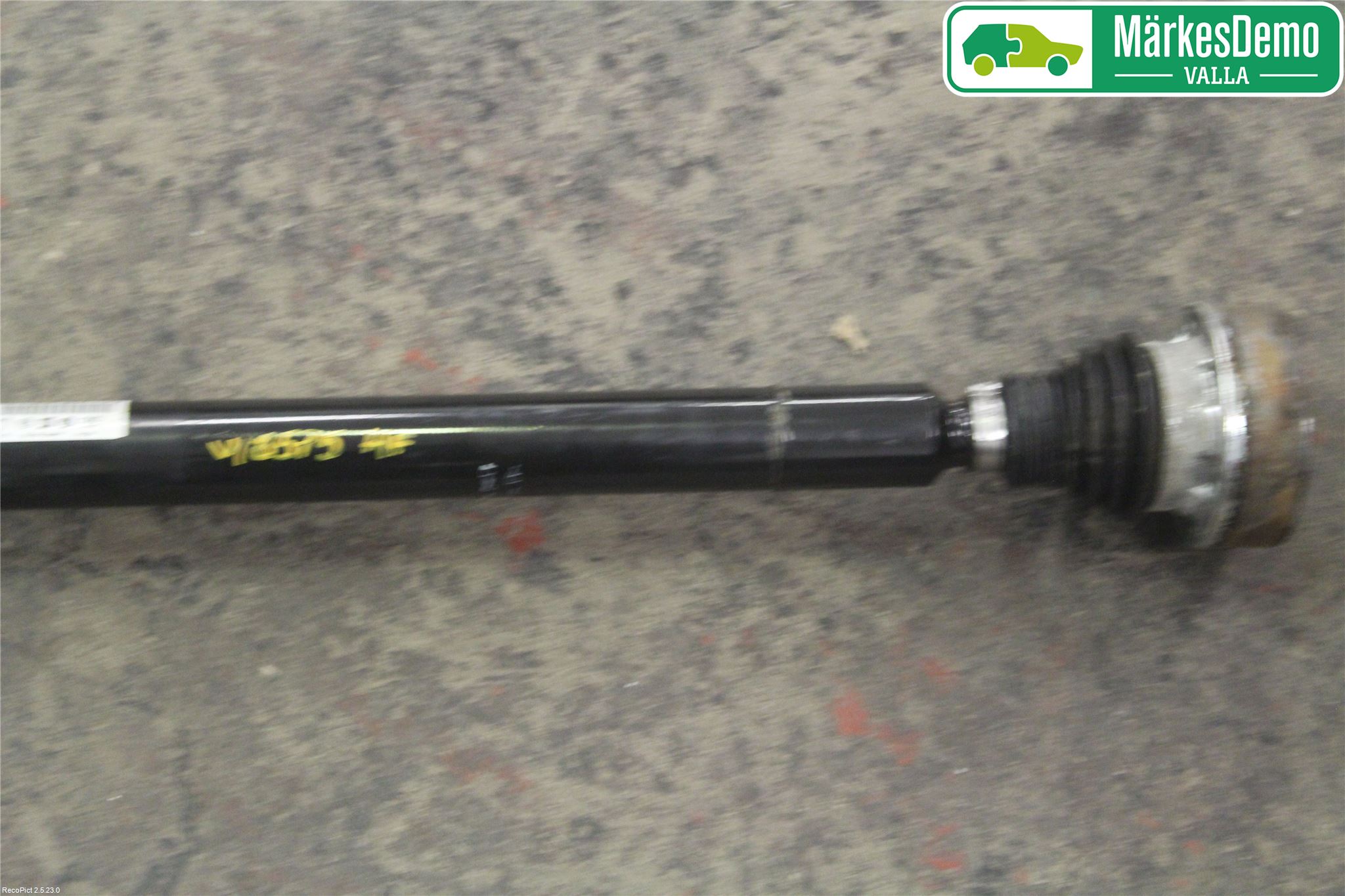 Volkswagen VW GOLF PLUS/CROSS GOLF 04-14 Drivaxel Fram Höger