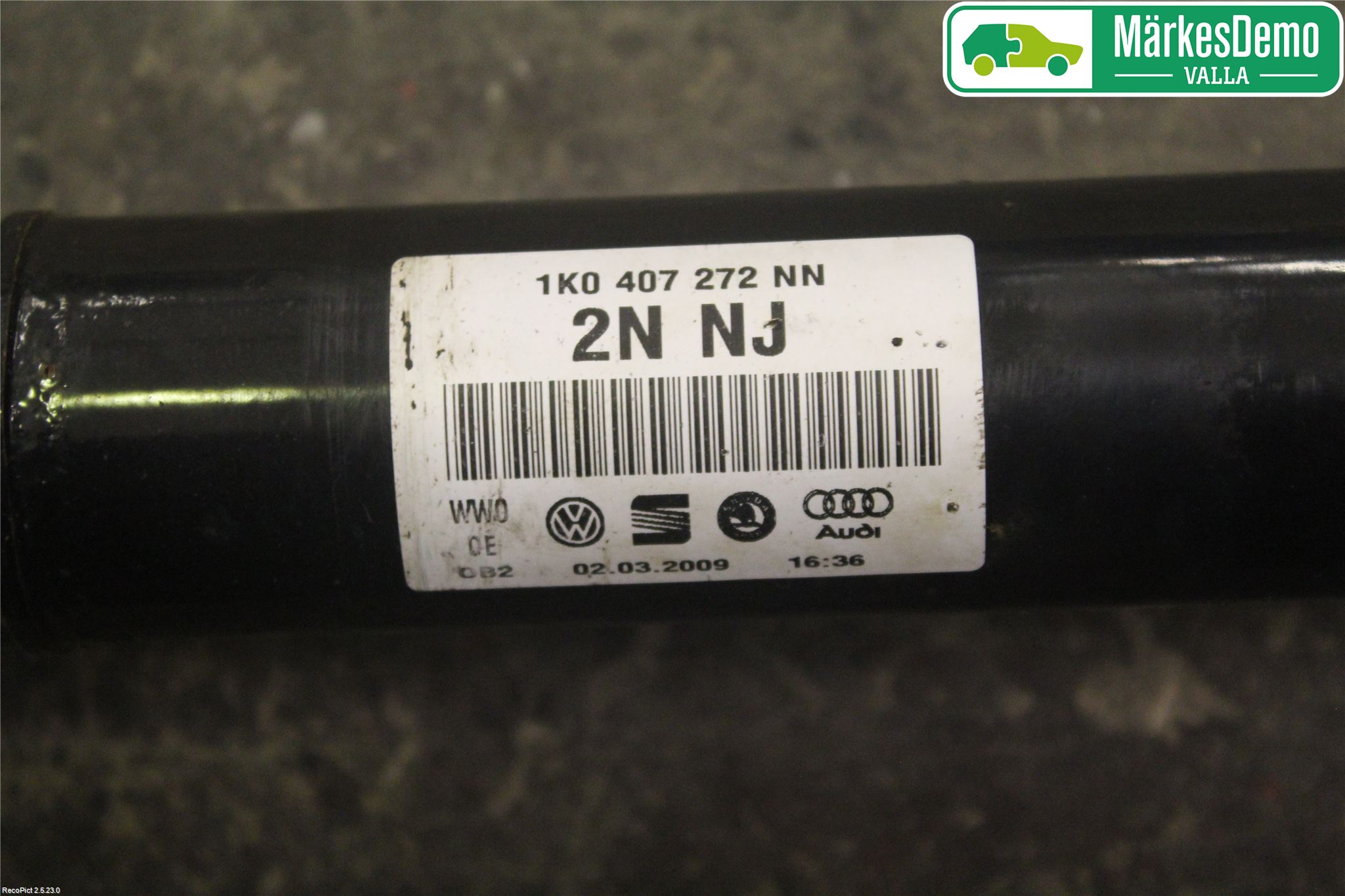 Volkswagen VW GOLF PLUS/CROSS GOLF 04-14 Drivaxel Fram Höger