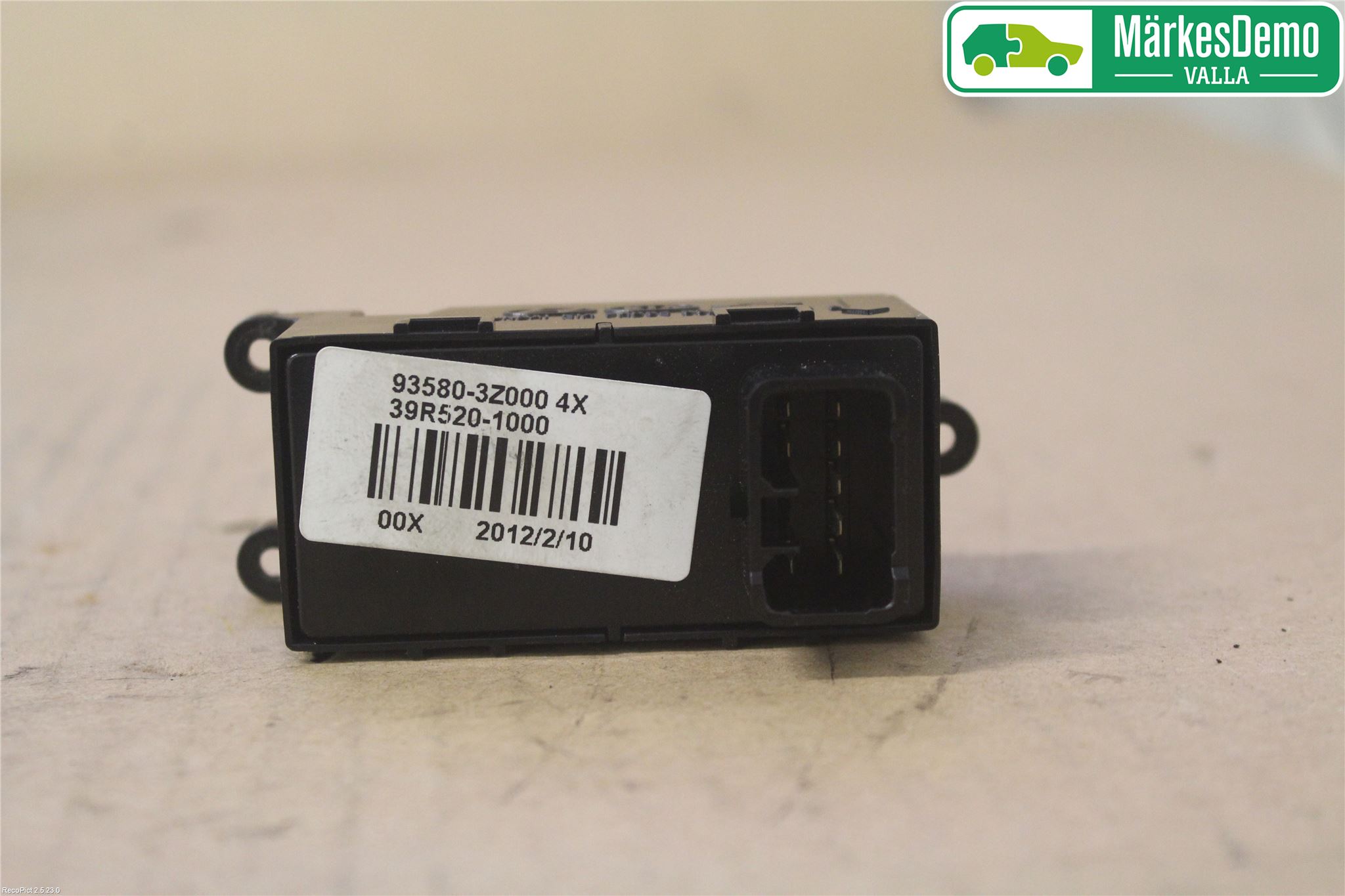 Hyundai i40 08-15 Strömställare Elhiss