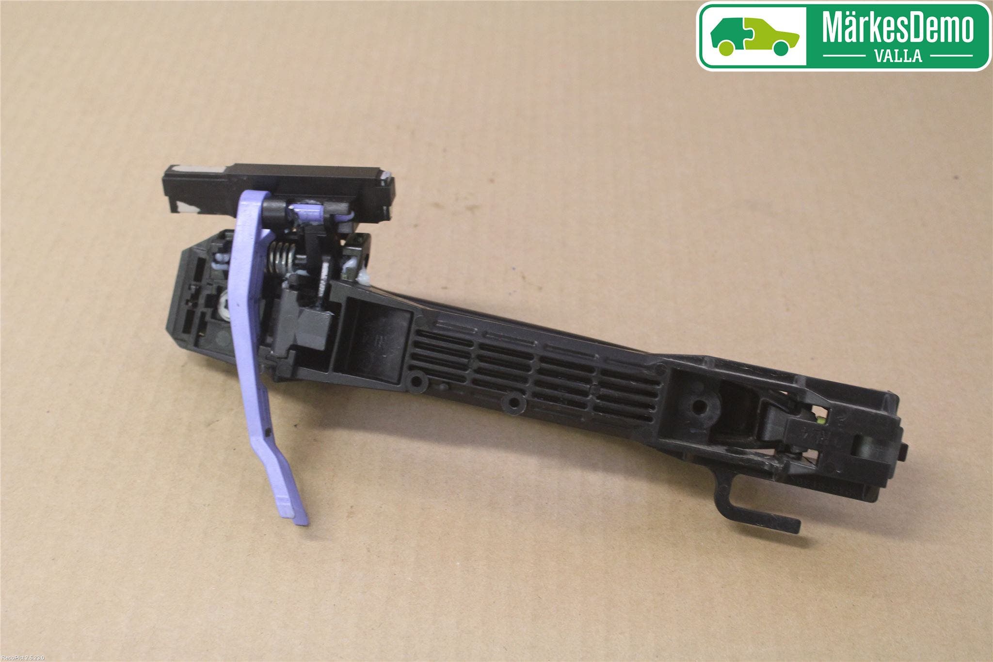 Subaru OUTBACK 10-15 Dörrhandtag Yttre Vä