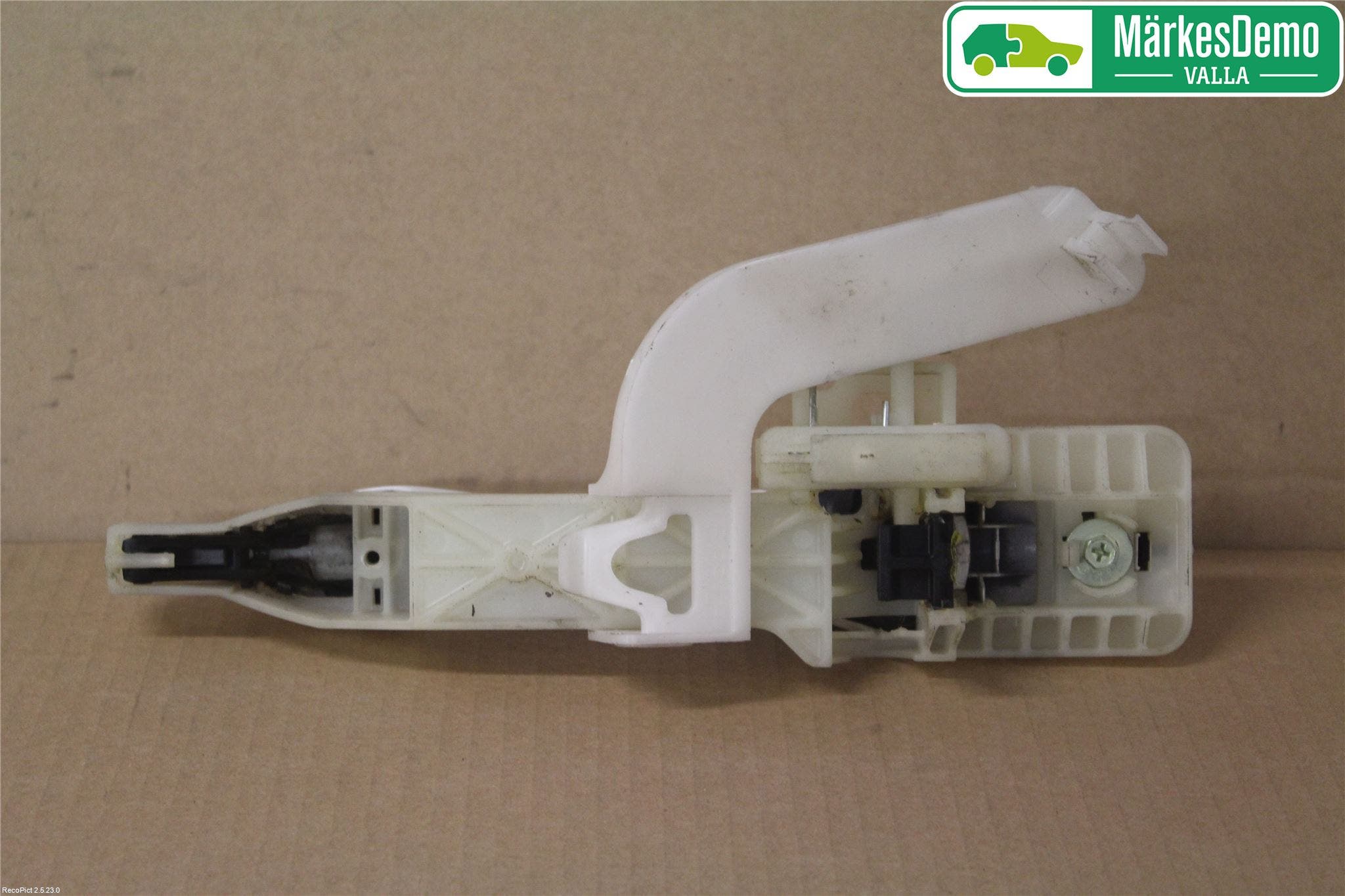 Hyundai i40 08-15 Dörrhandtag Yttre Vä