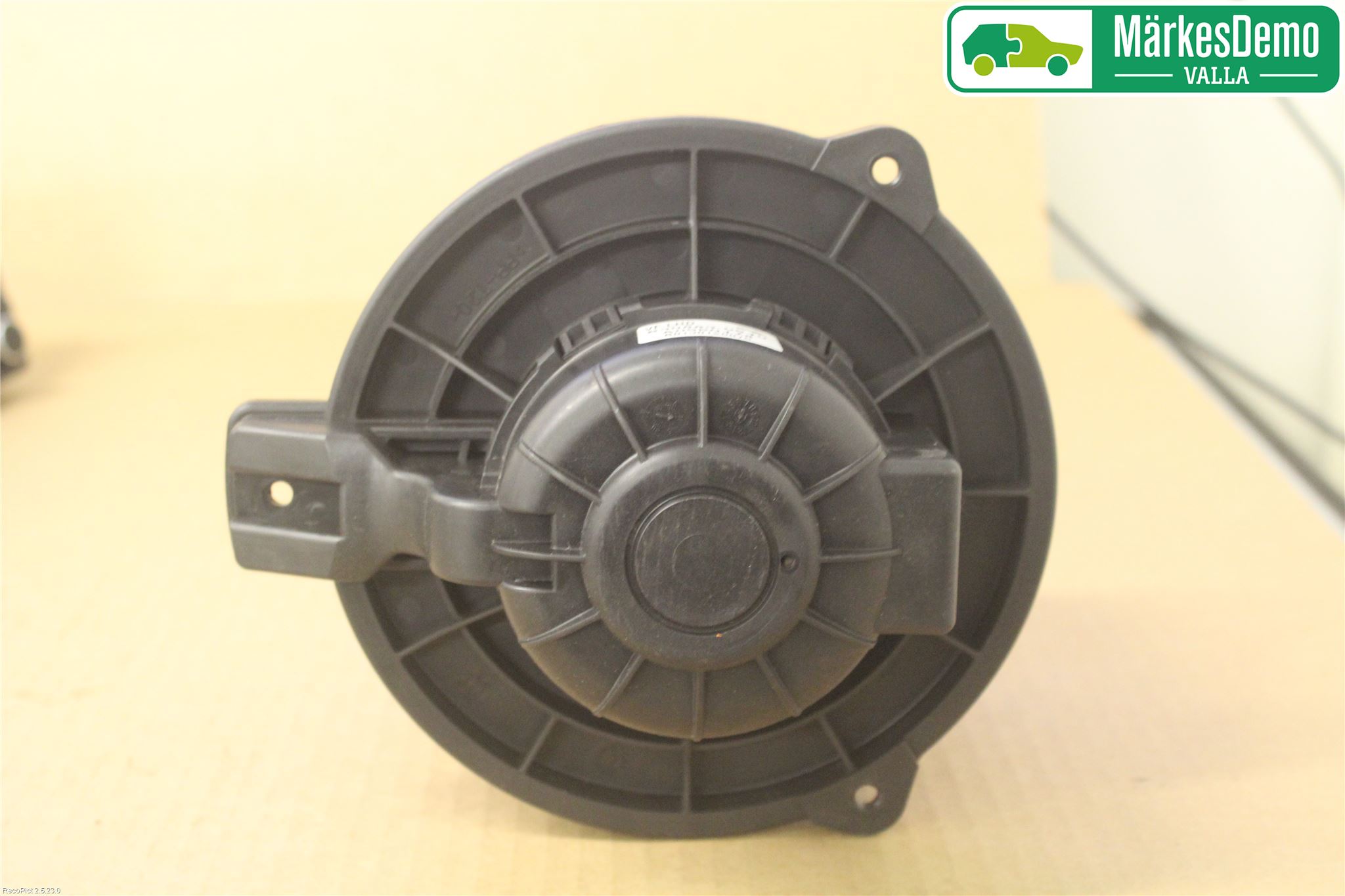 Hyundai i40 08-15 Värmefläkt