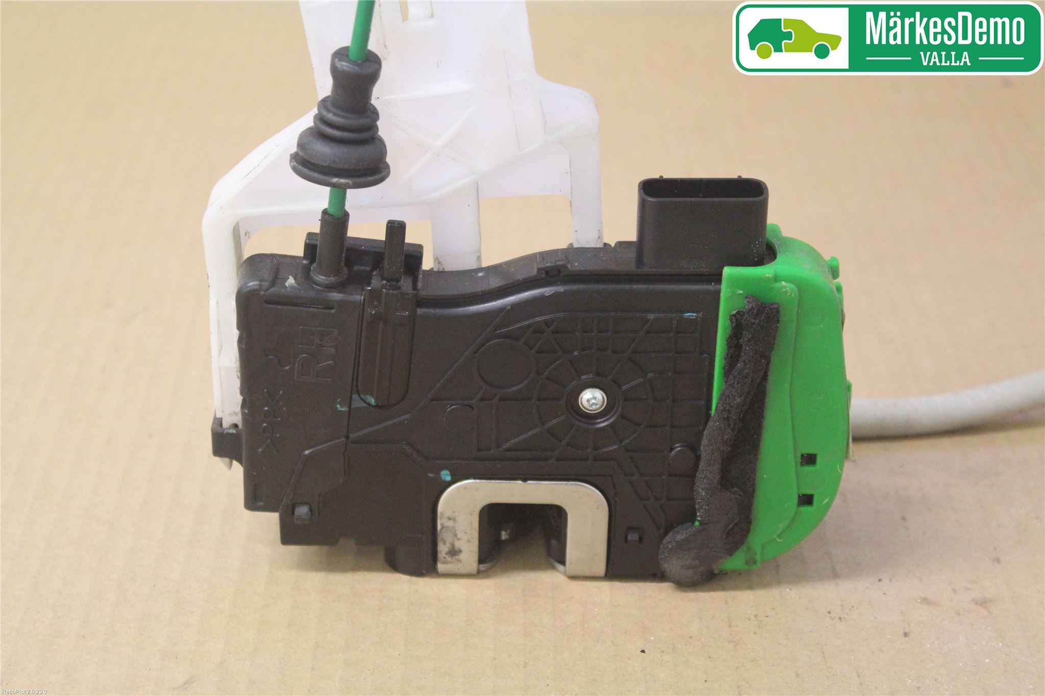 Hyundai i40 08-15 Låskista-Dörrlås