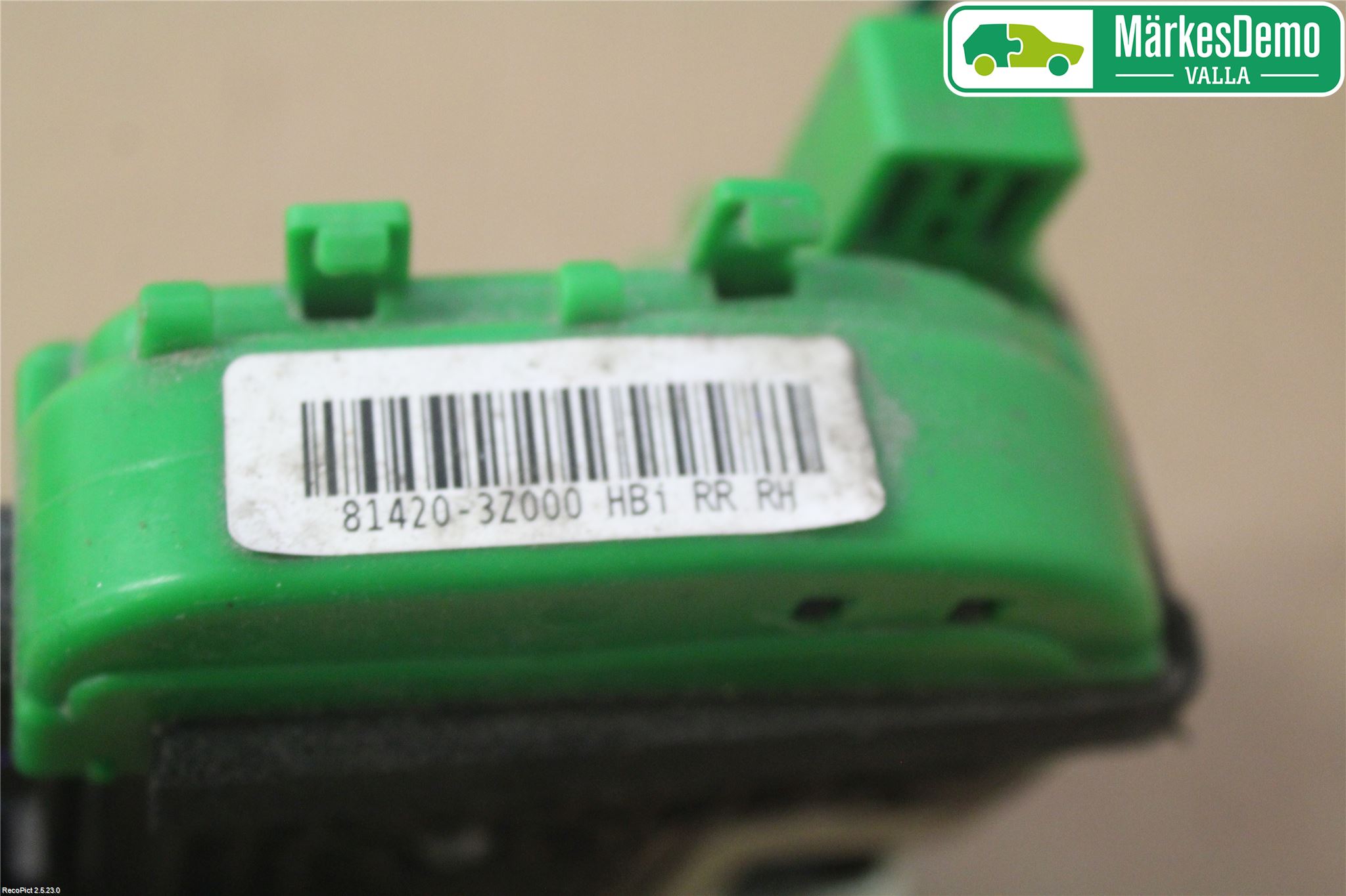 Hyundai i40 08-15 Låskista-Dörrlås