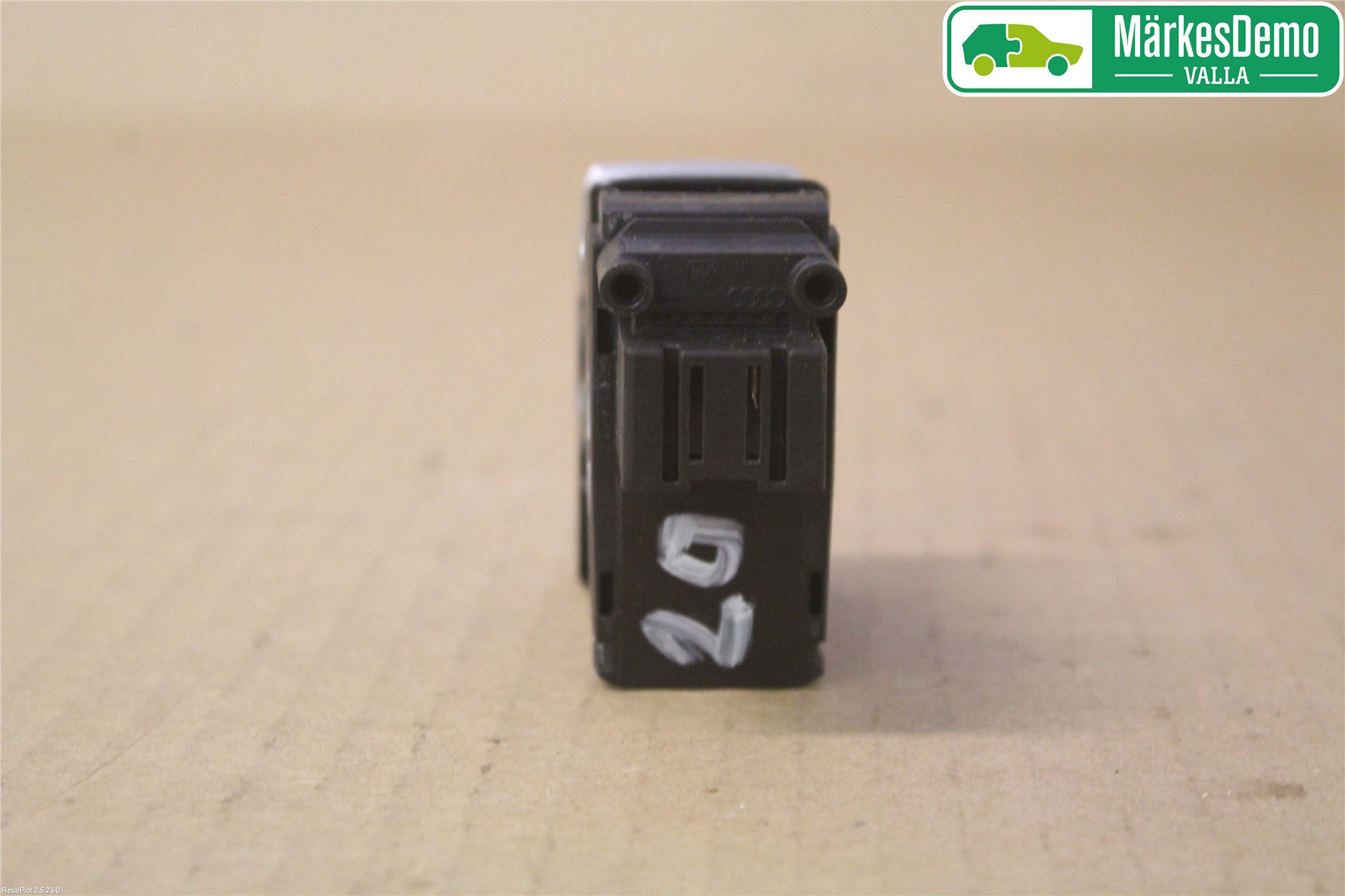 Audi A5 07-16 Strömställare Parkeringsbroms