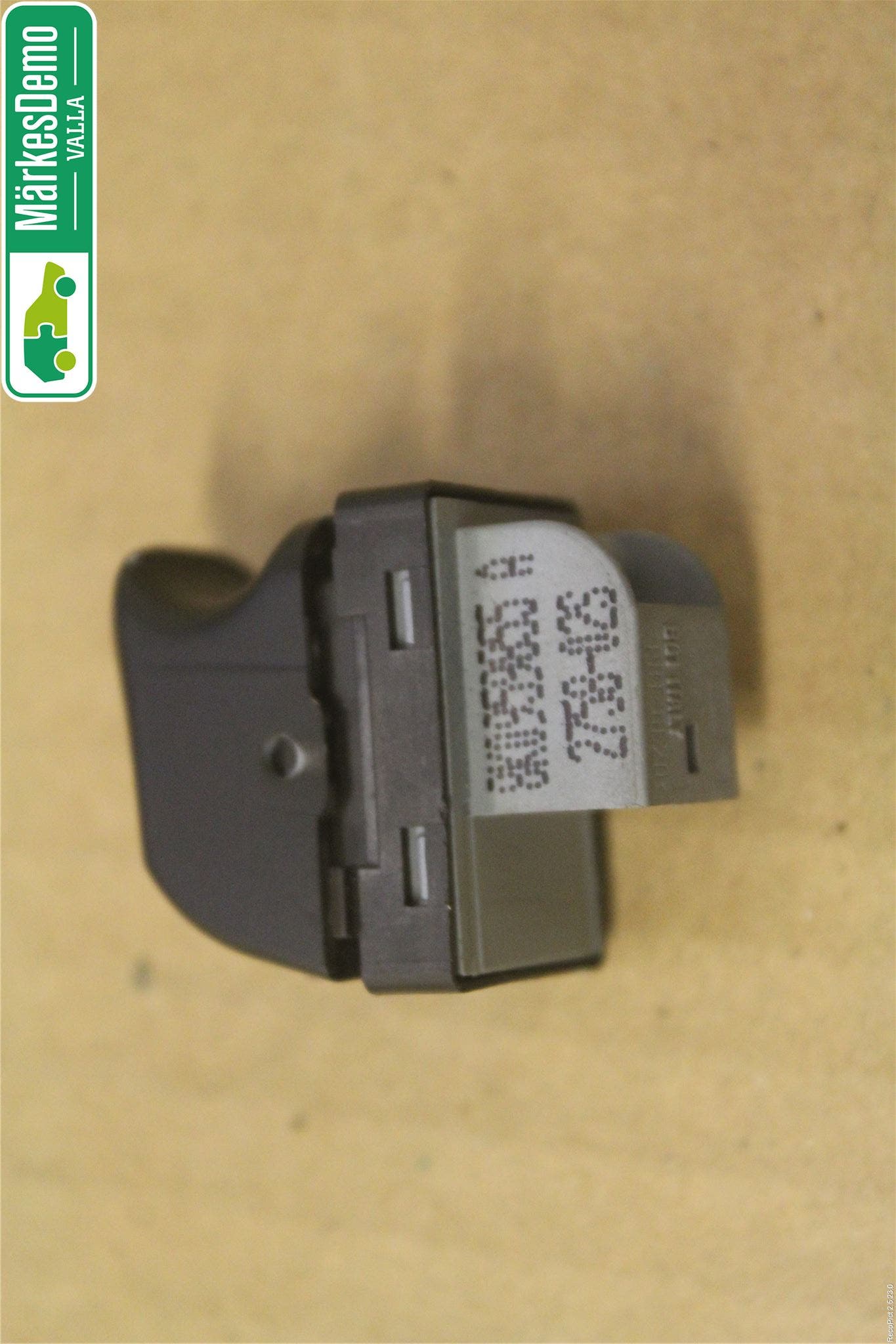 Audi A5 07-16 Strömställare Elhiss