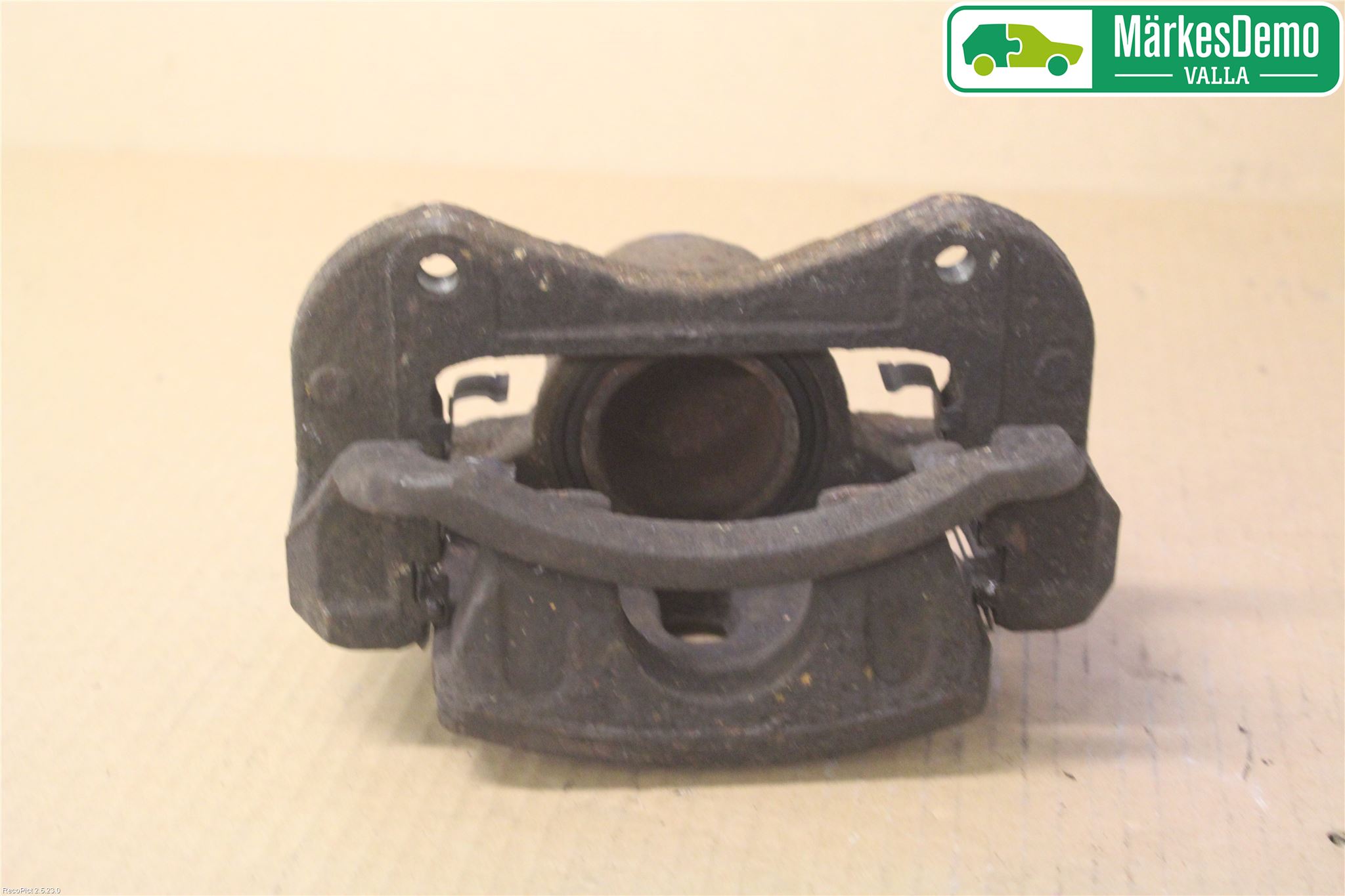 Hyundai i40 08-15 Bromsok Fram Vänster