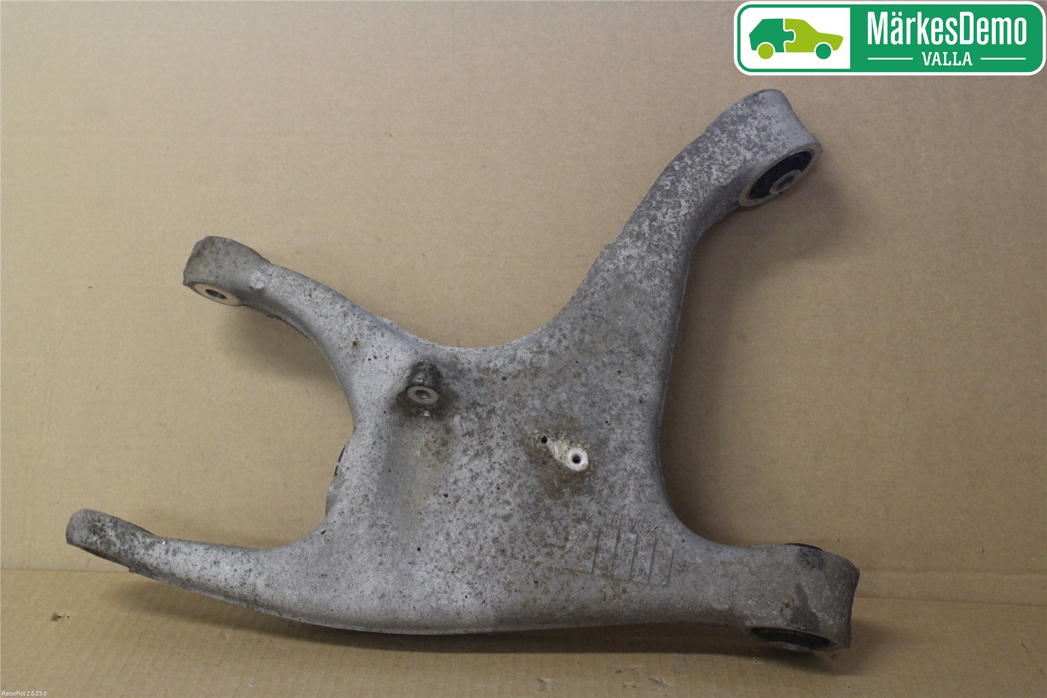 Audi A5 07-16 Bärarm Bak Vänster