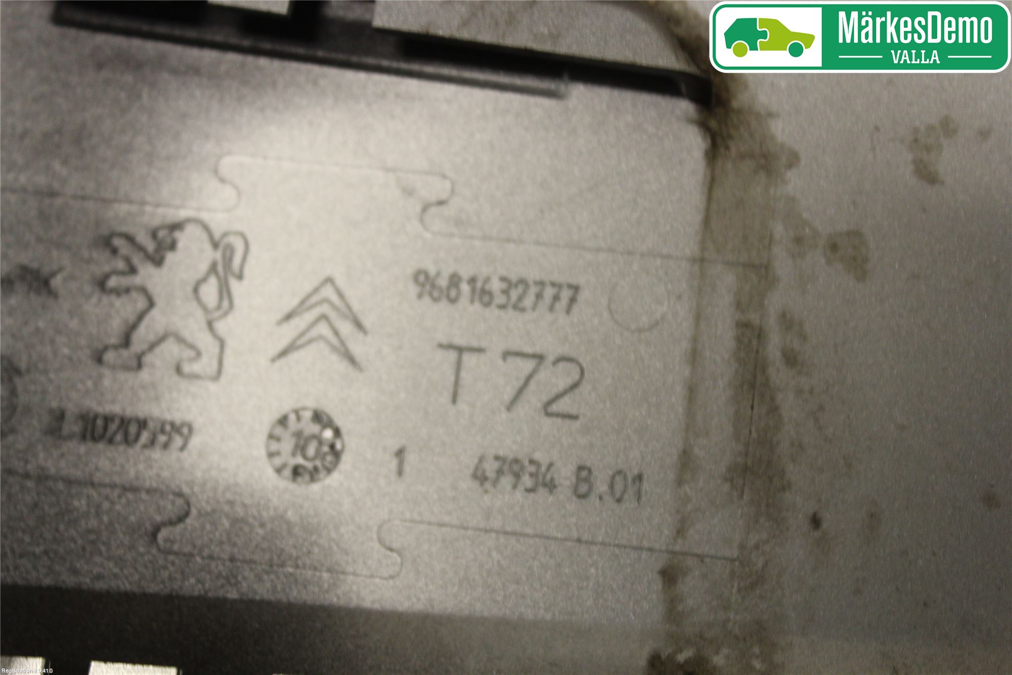 Peugeot 308 08-13 Tanklucka