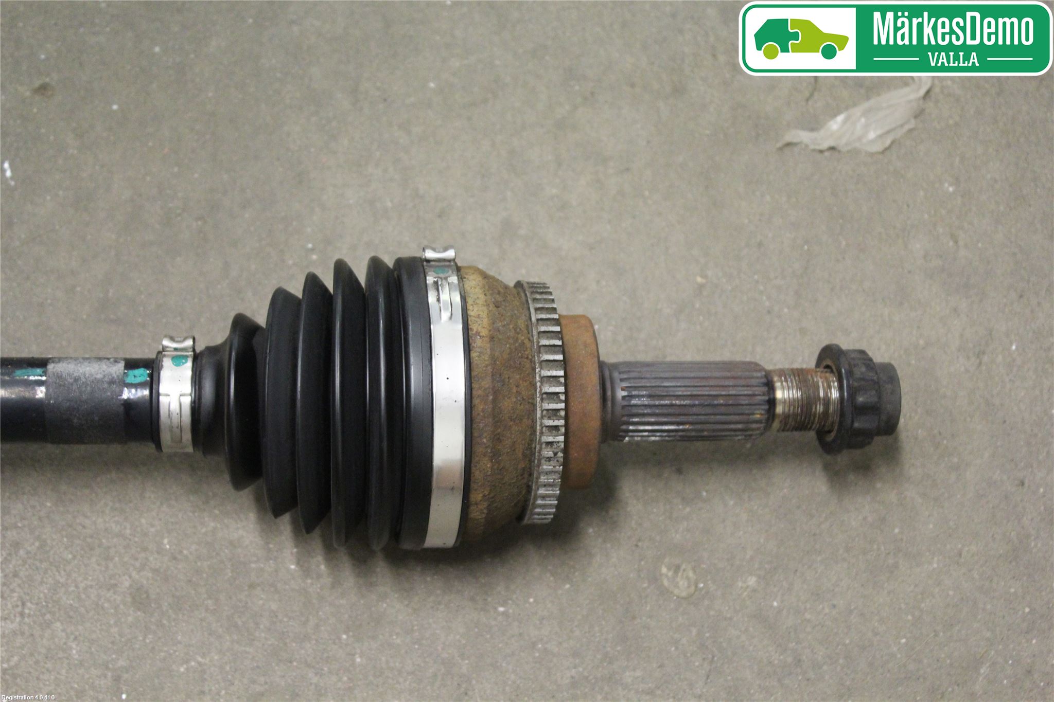 Toyota AVENSIS 07-08 Drivaxel Fram Höger