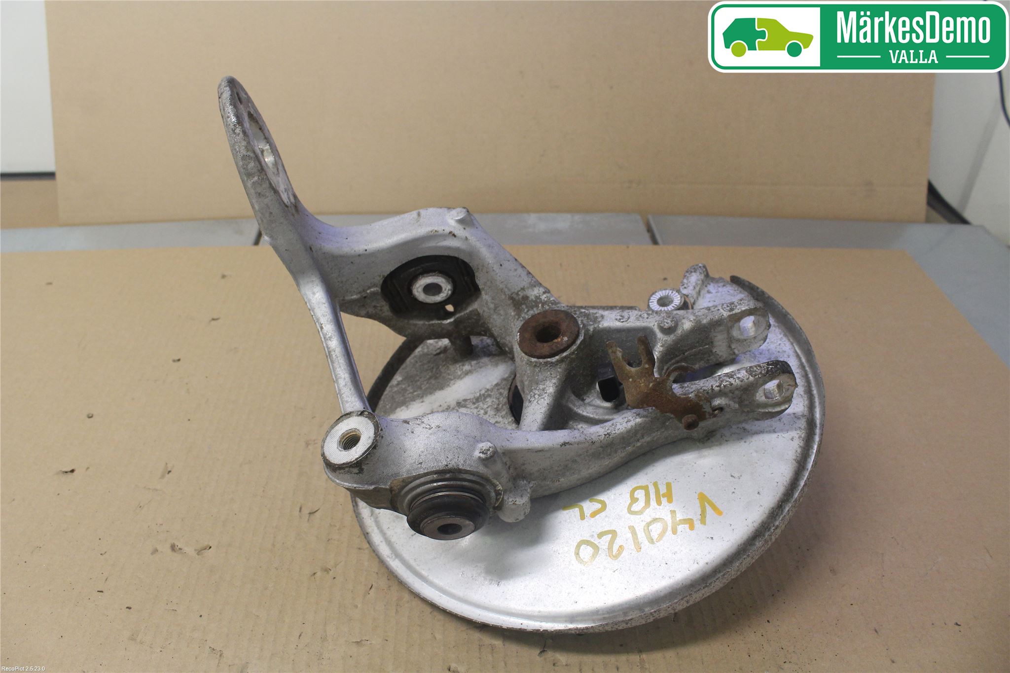 Audi A5 07-16 Hjullagerhus-Spindel Hö B