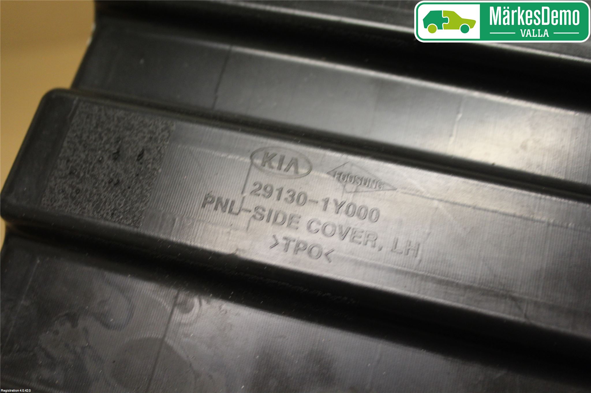 Kia PICANTO 12-17 Hasplåt Plåt-Plast