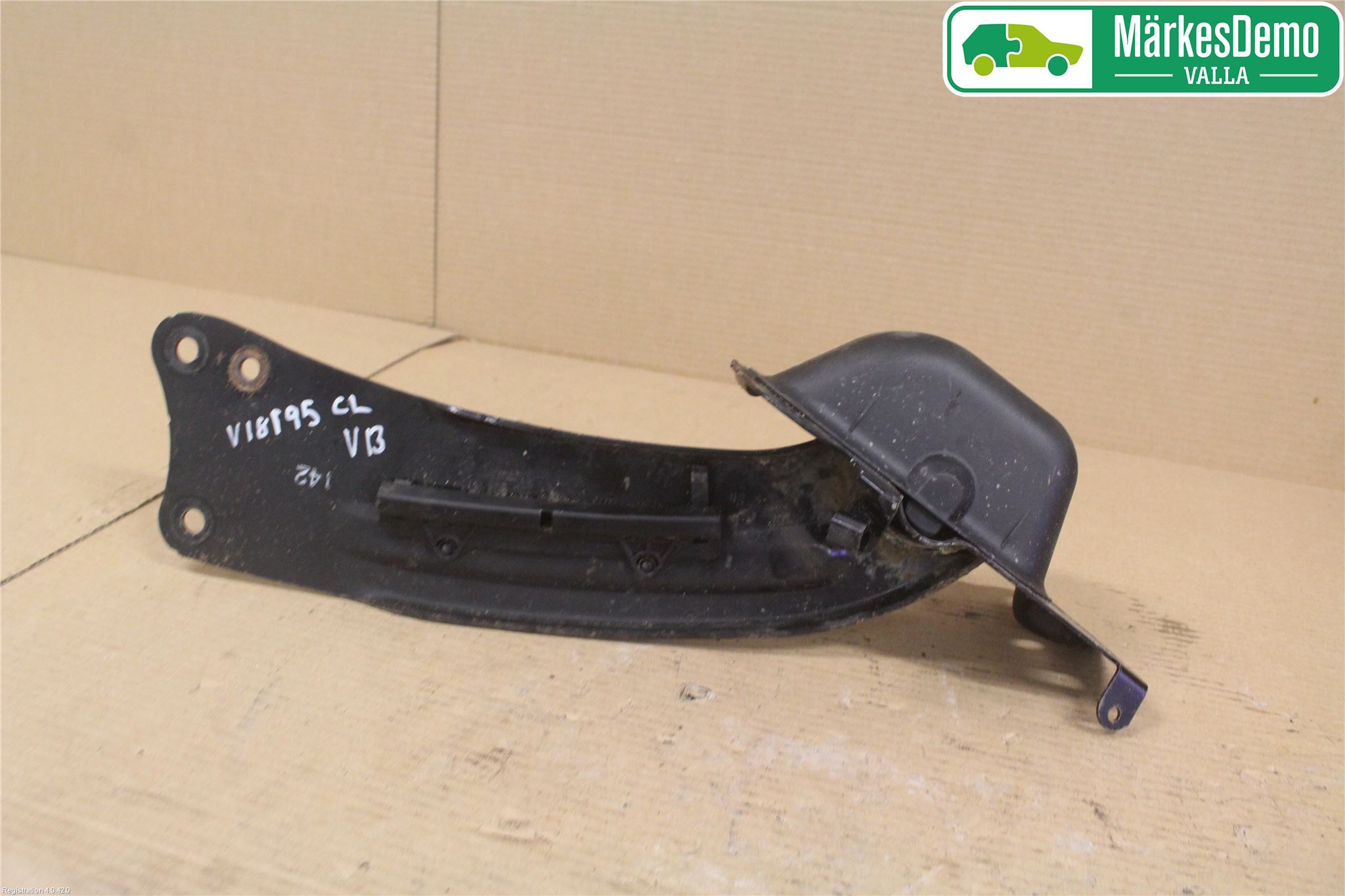 Volkswagen VW PASSAT 05-11 Bärarm Bak Vänster