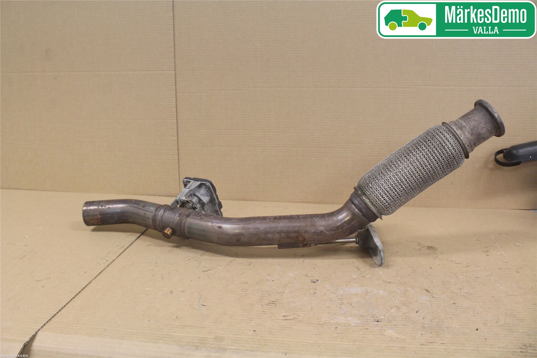 Skoda OCTAVIA (5E) 13-20 Avgas Främre Rör