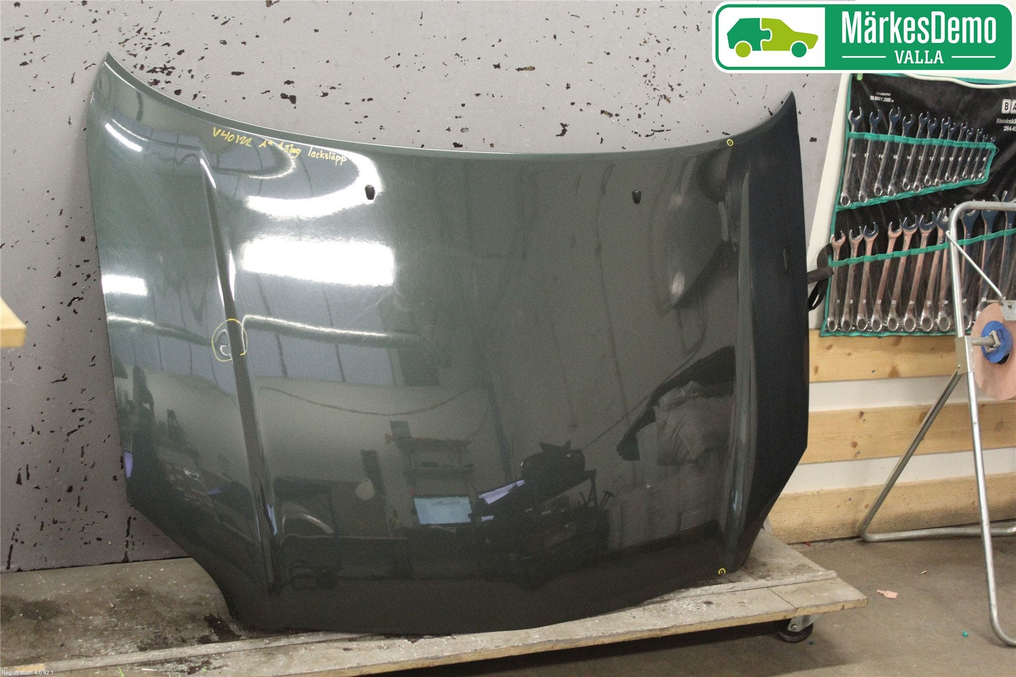 Toyota AVENSIS 07-08 Huv Fram