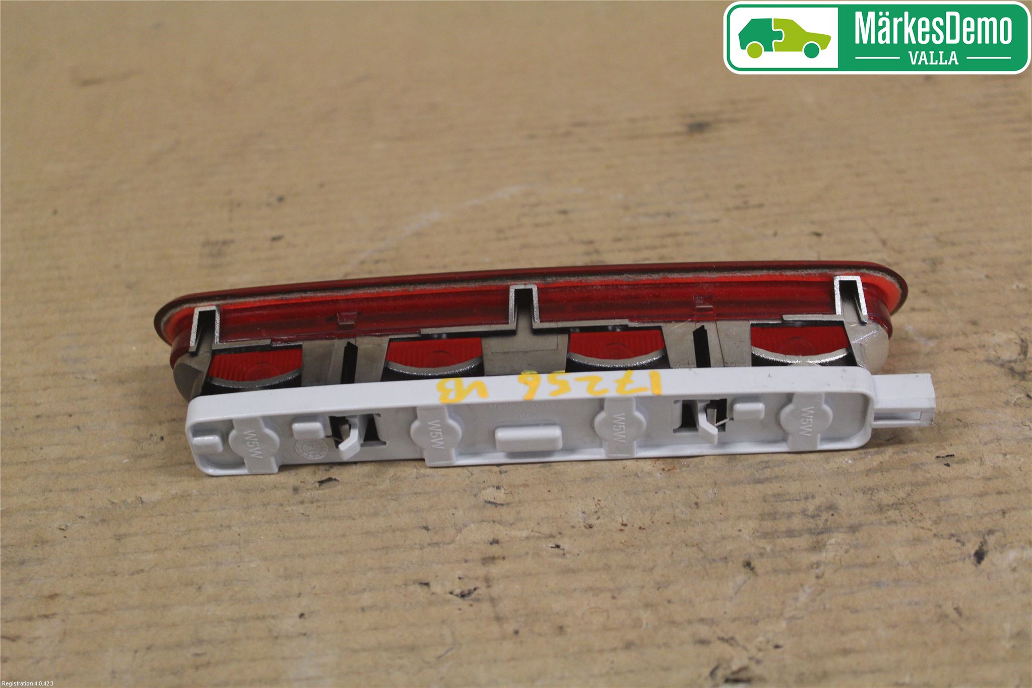 Opel COMBO D 12-18 Bromsljus Bakruta