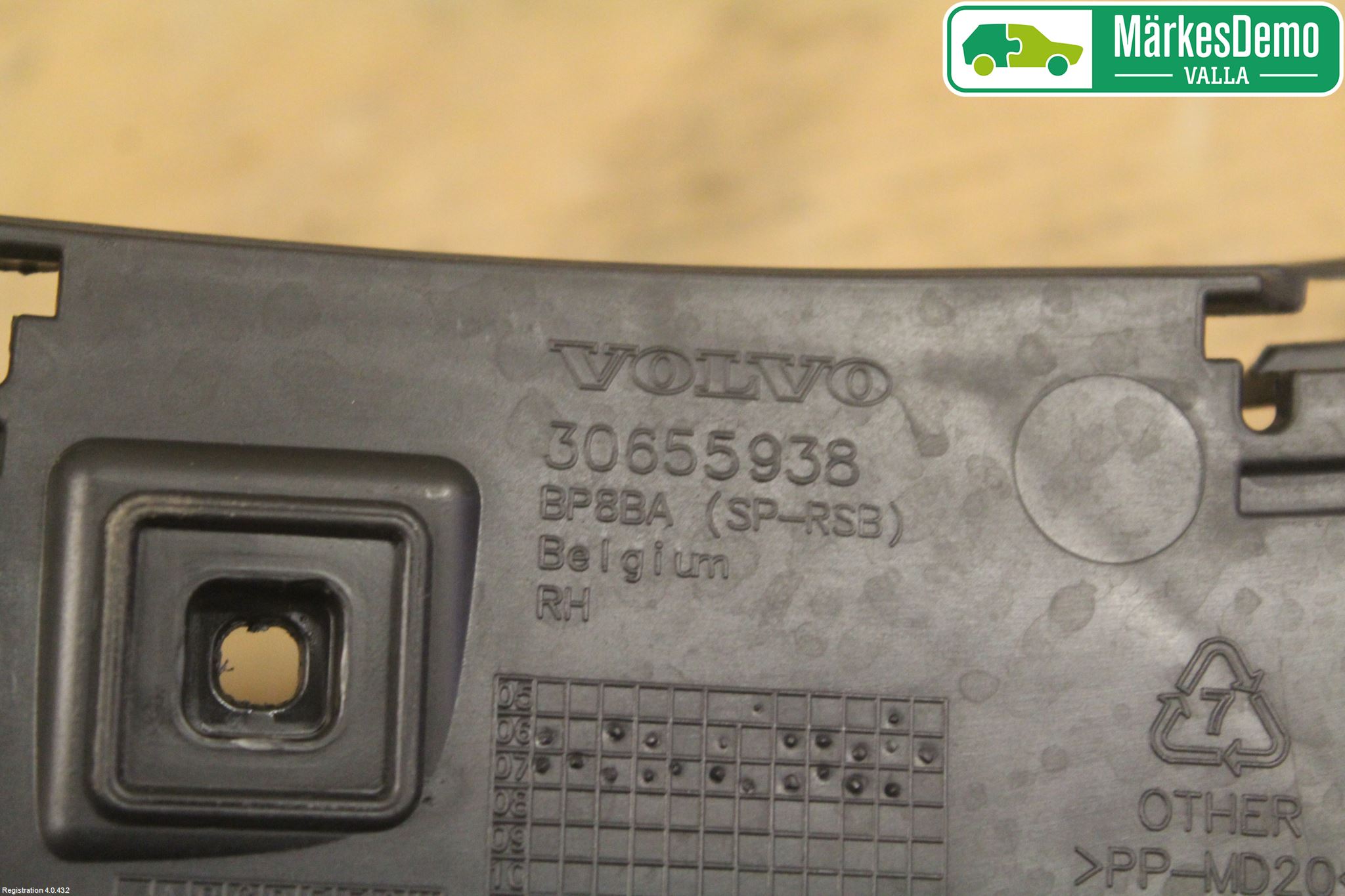 Volvo C30 07-10 Stötfångarfäste Bak Hö