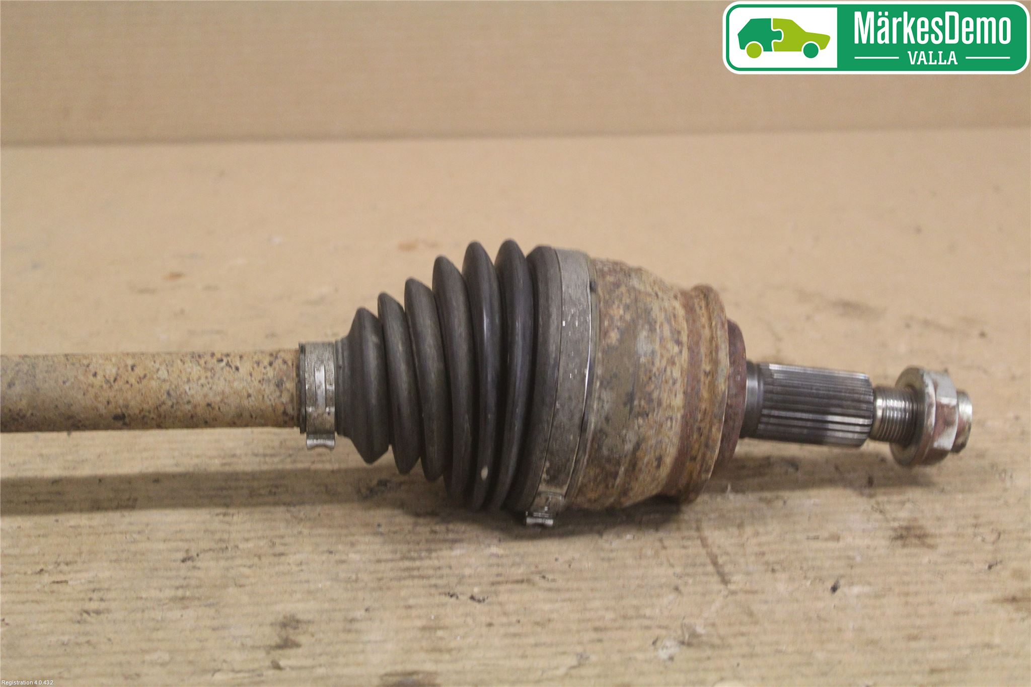 Suzuki GRAND VITARA II 06-14 Drivaxel Bak Höger