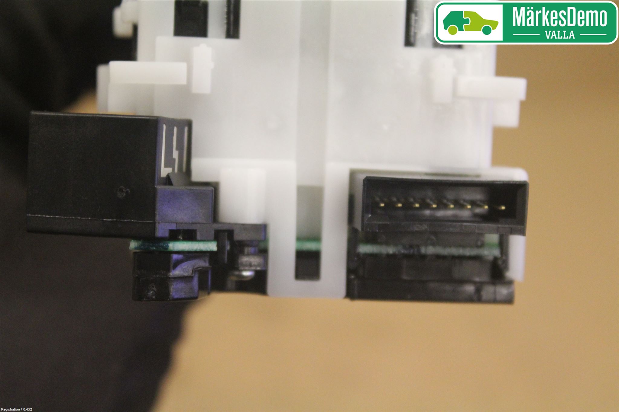 Nissan QASHQAI 10-14 Spak Torkar-Spolomk