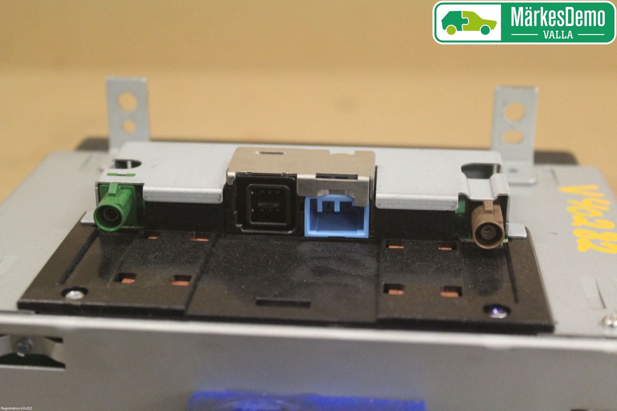 Volvo V70 08-13 Gps Navigator